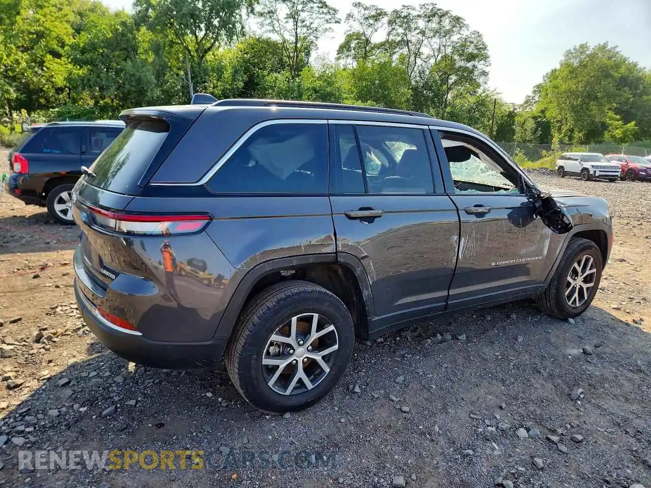 3 fotografías del automóvil dañado 1C4RJHBG3SC331377 JEEP CHEROKEE 2025