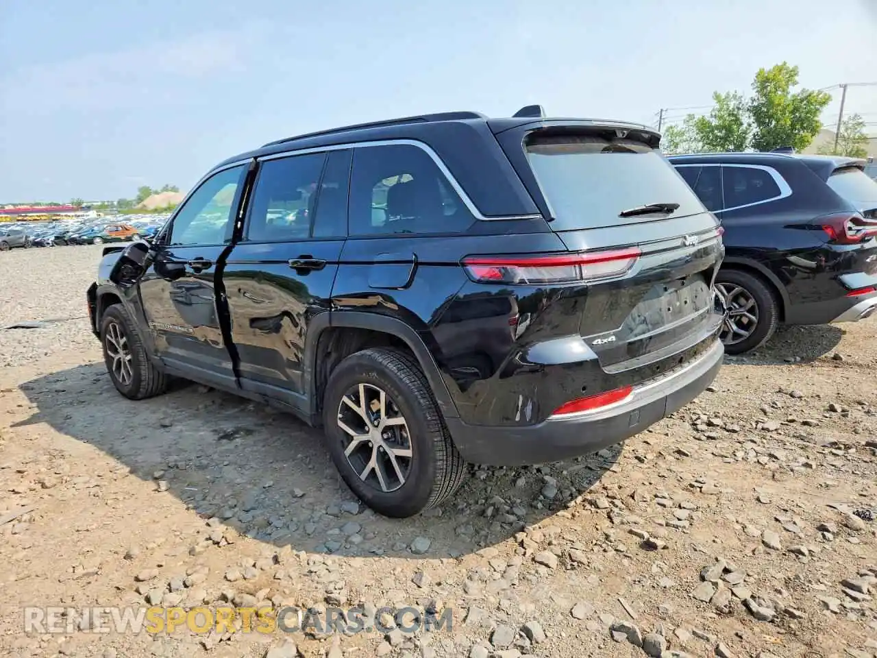 2 Photograph of a damaged car 1C4RJHBG3SC332884 JEEP CHEROKEE 2025