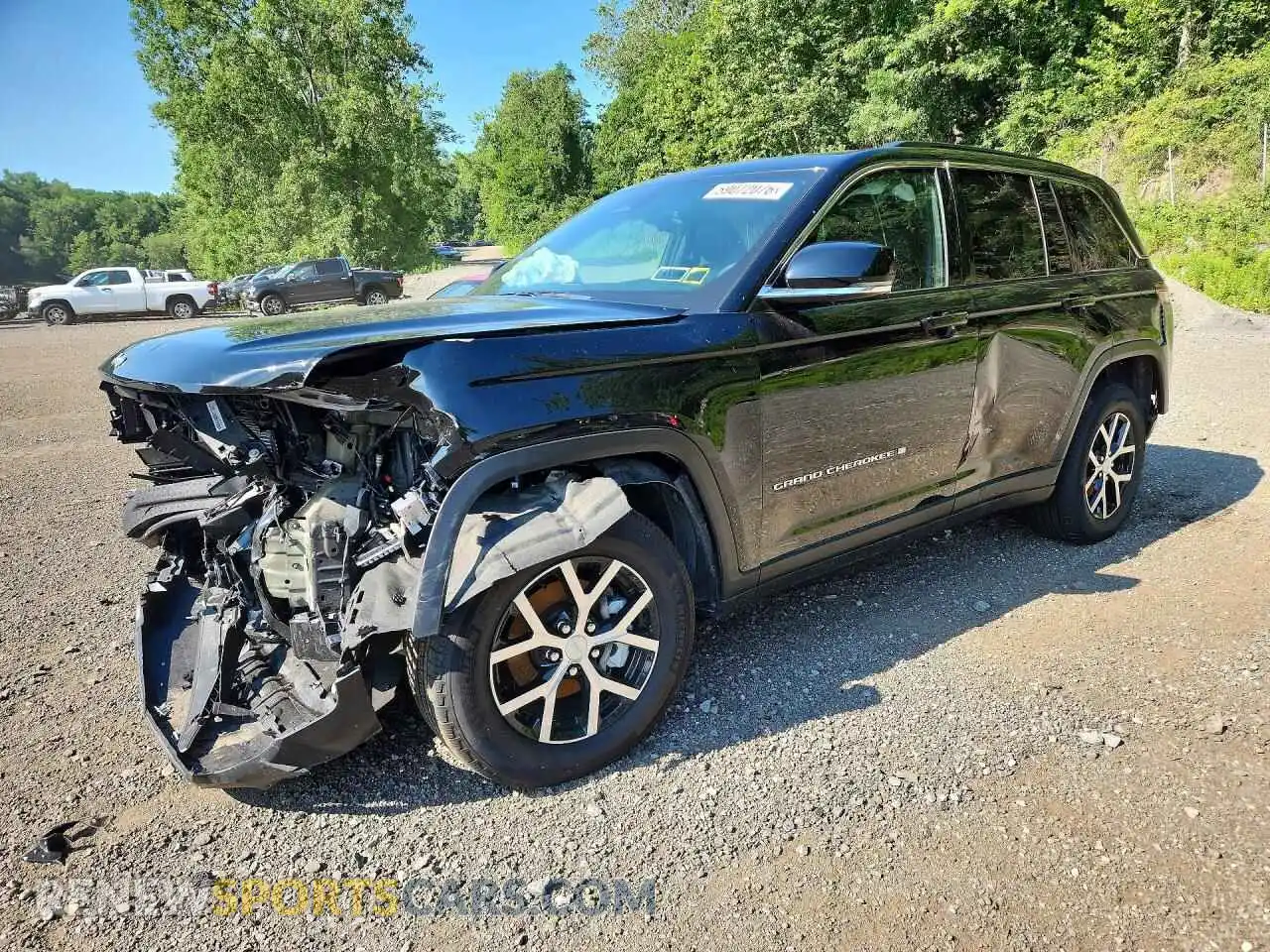 1 Photograph of a damaged car 1C4RJHBG4SC268032 JEEP CHEROKEE 2025