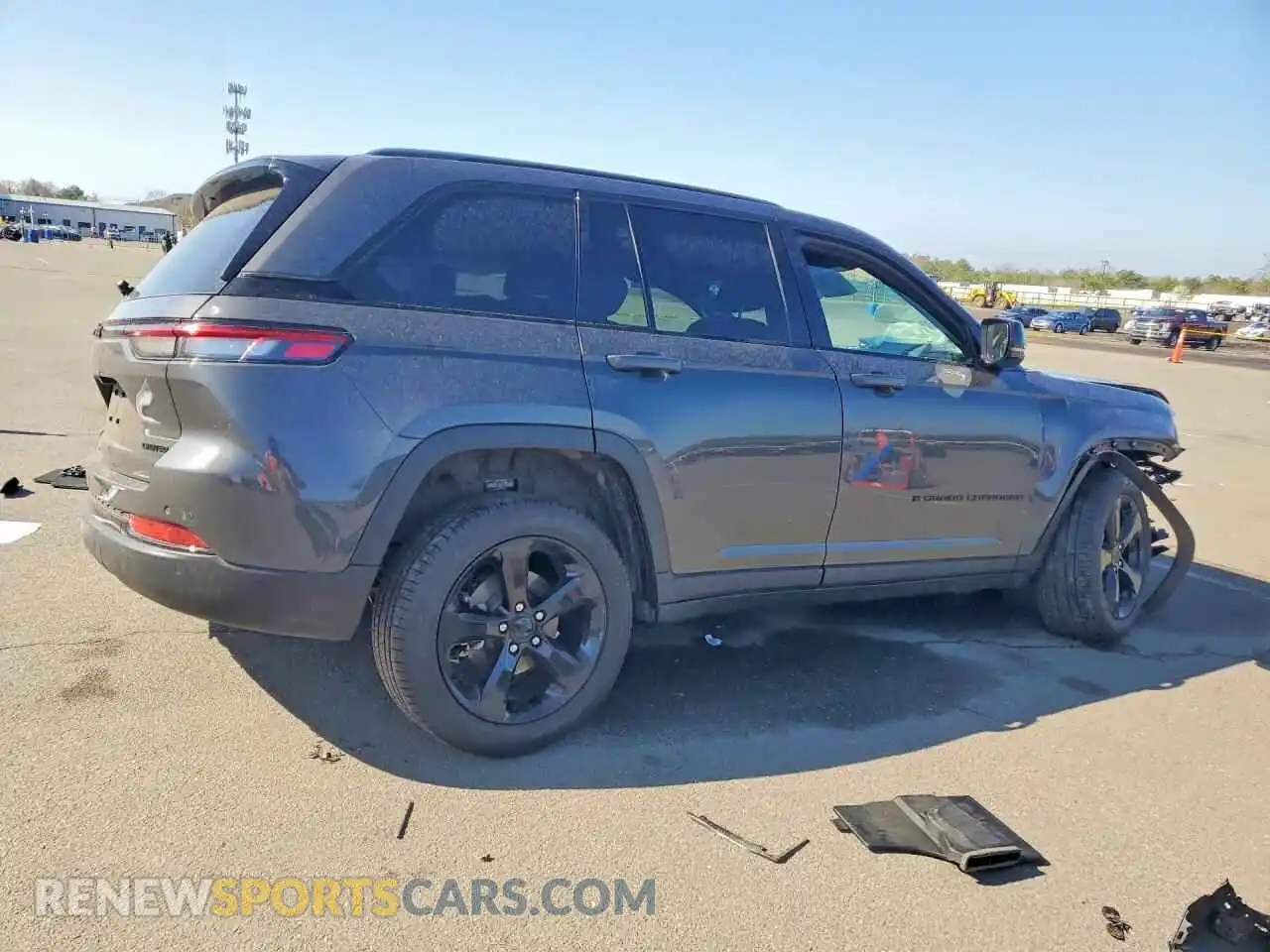 3 Photograph of a damaged car 1C4RJHBG5SC299189 JEEP CHEROKEE 2025