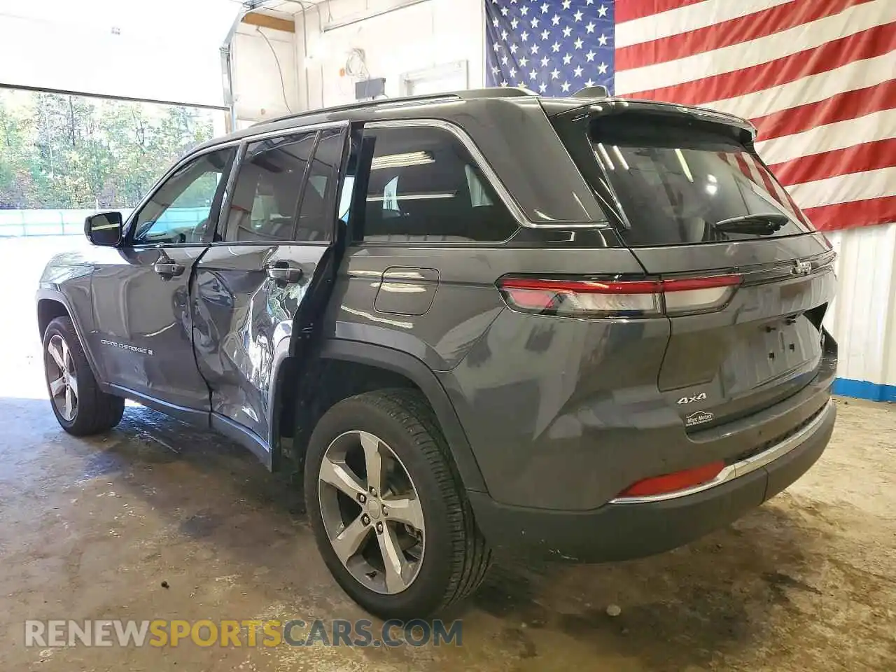 2 Photograph of a damaged car 1C4RJHBG6SC275810 JEEP CHEROKEE 2025