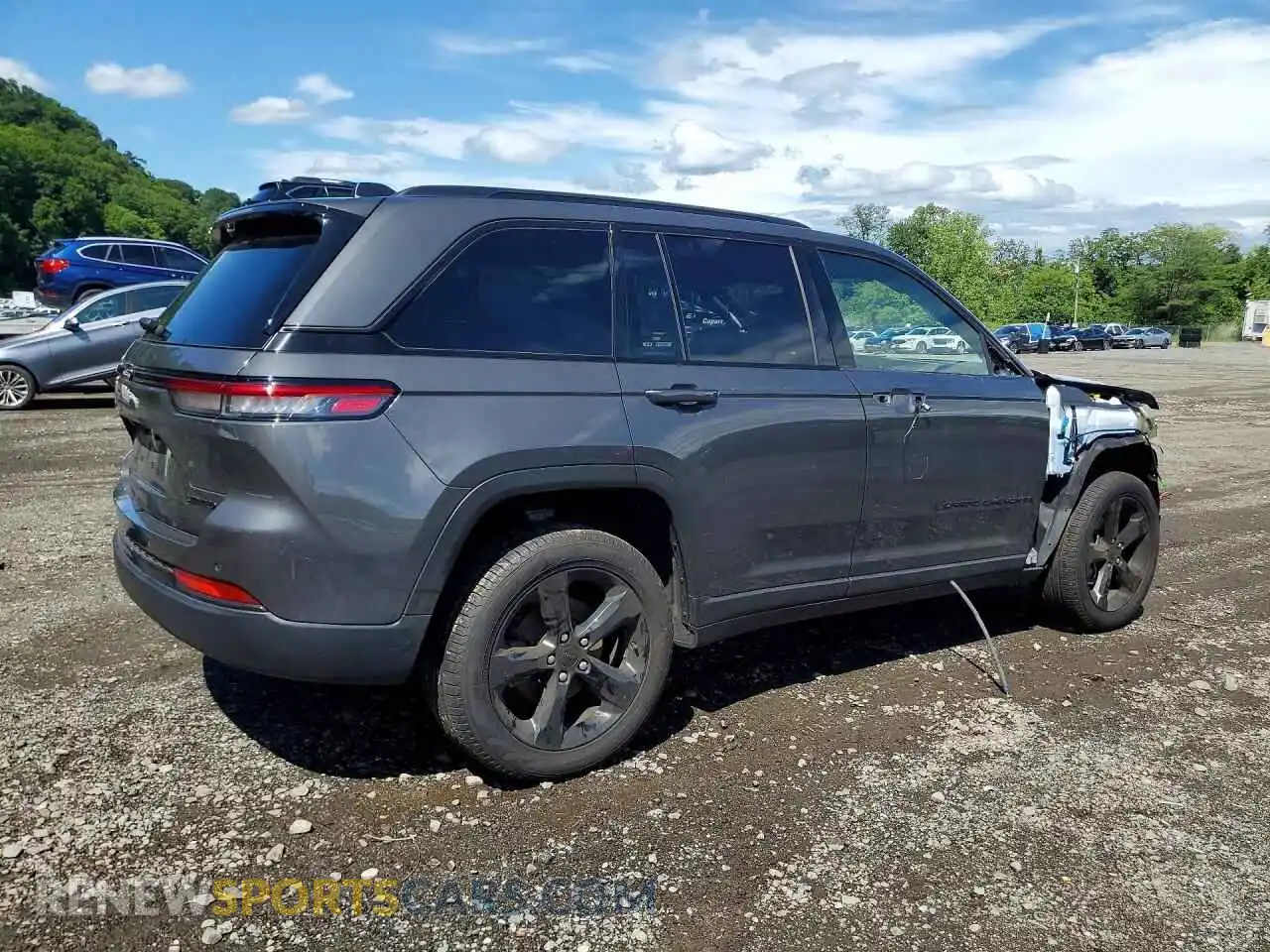 3 Photograph of a damaged car 1C4RJHBG6SC338372 JEEP CHEROKEE 2025