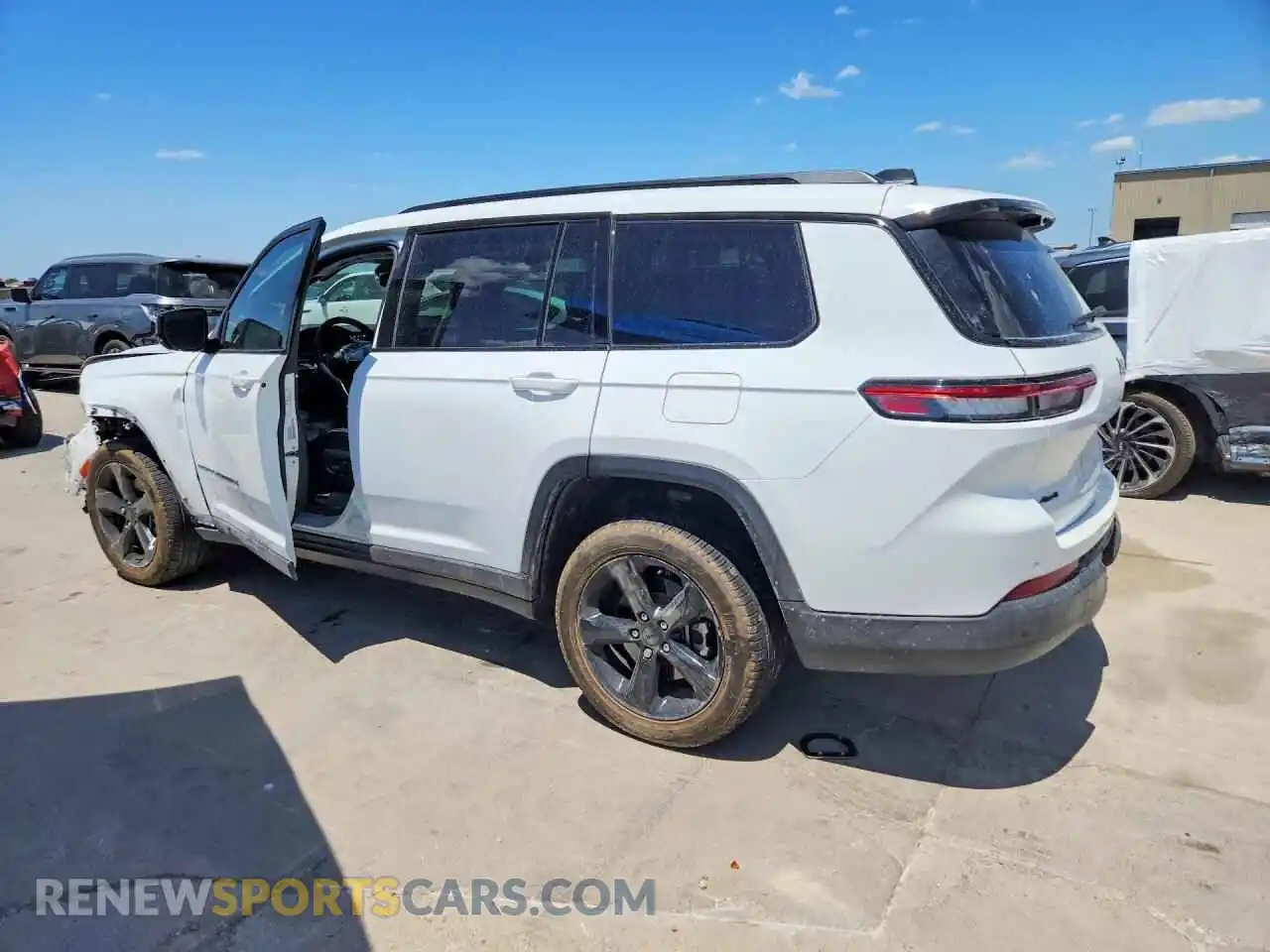 2 fotografías del automóvil dañado 1C4RJKBG2S8667408 JEEP CHEROKEE 2025