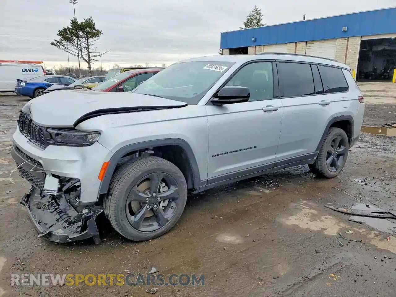 1 Фотография поврежденного автомобиля 1C4RJKBG9S8638567 JEEP CHEROKEE 2025