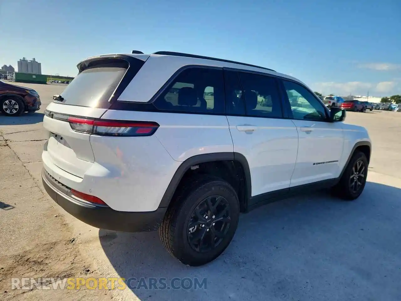 3 fotografías del automóvil dañado 1C4RJGAR7TC263292 JEEP CHEROKEE 2026