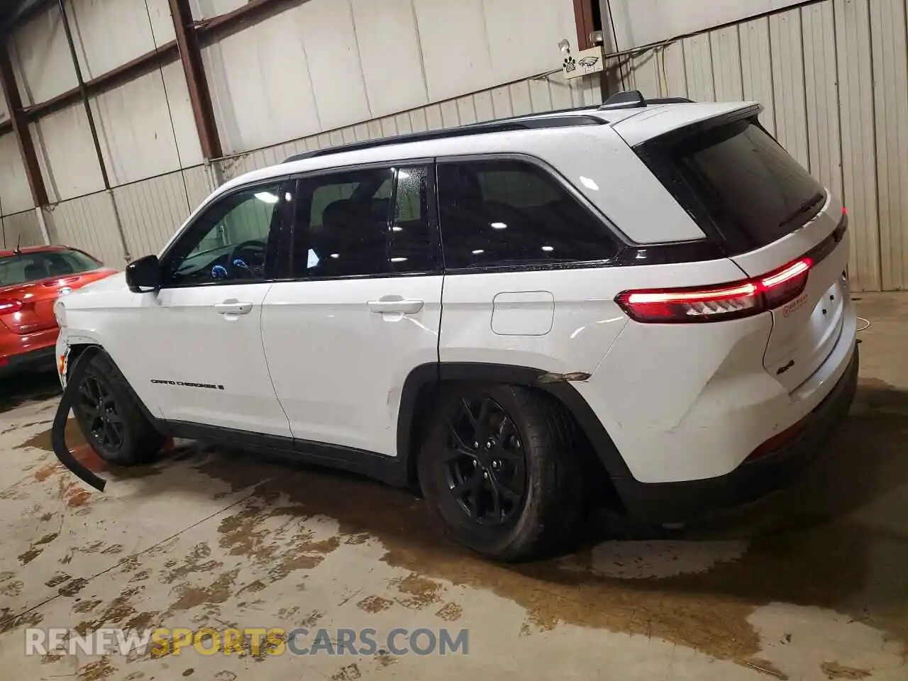 2 fotografías del automóvil dañado 1C4RJHARXTC243480 JEEP CHEROKEE 2026