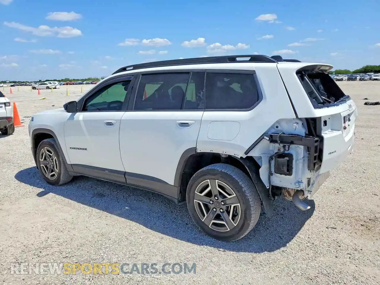 2 Photograph of a damaged car 3C4PJMB21TT157707 JEEP CHEROKEE 2026
