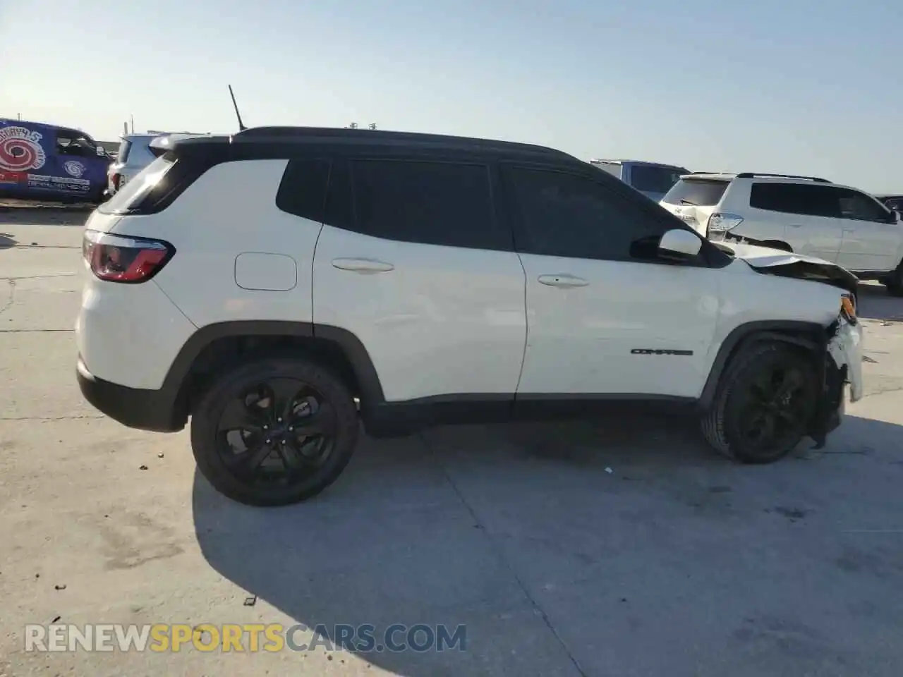 3 Photograph of a damaged car 3C4NJCBB5KT692720 JEEP COMPASS 2019