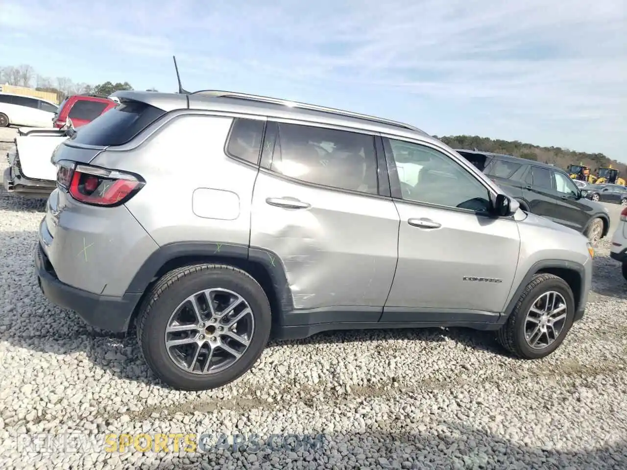 3 Photograph of a damaged car 3C4NJCBB6KT676932 JEEP COMPASS 2019