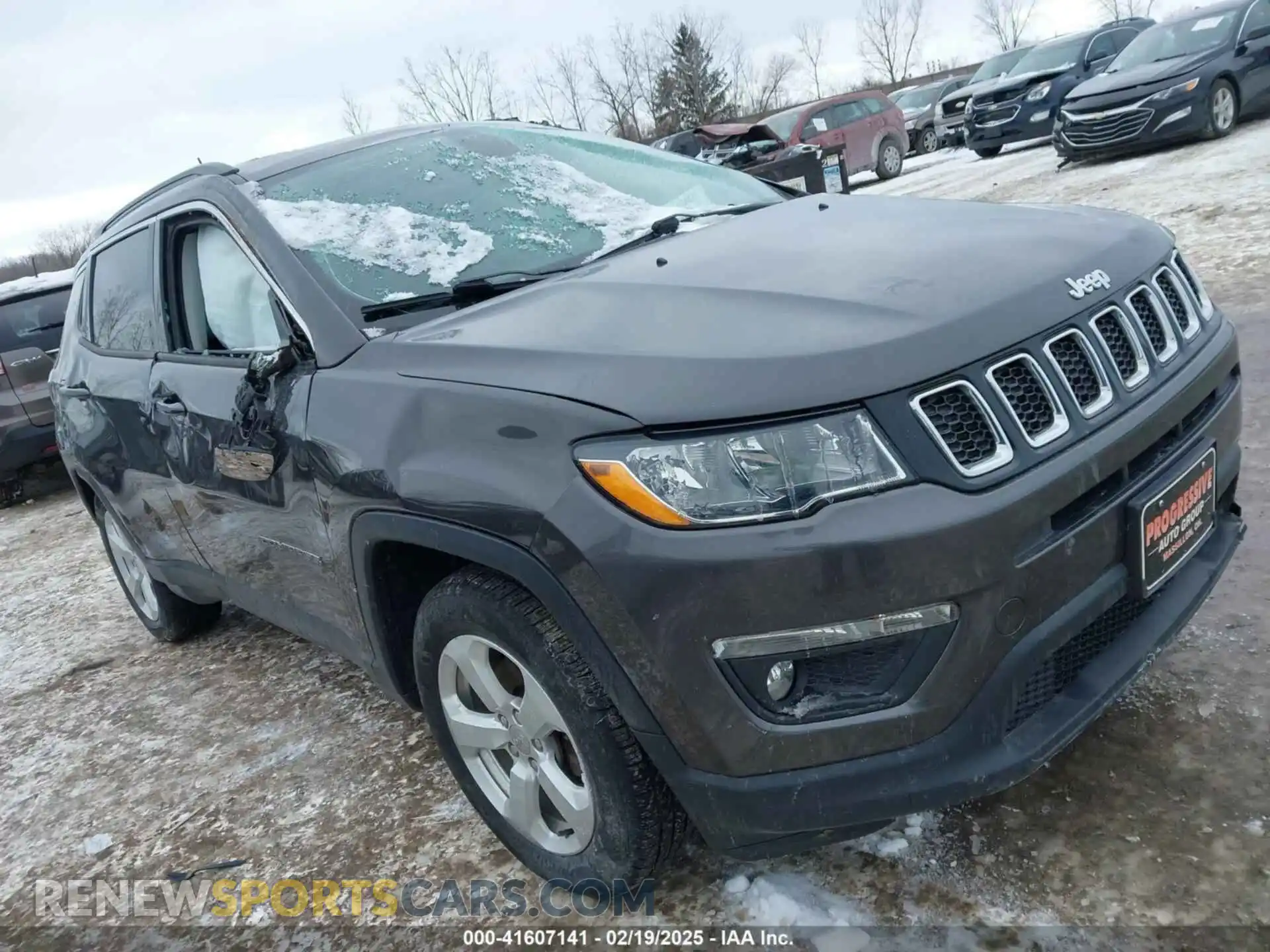 1 Photograph of a damaged car 3C4NJCBB6KT844486 JEEP COMPASS 2019