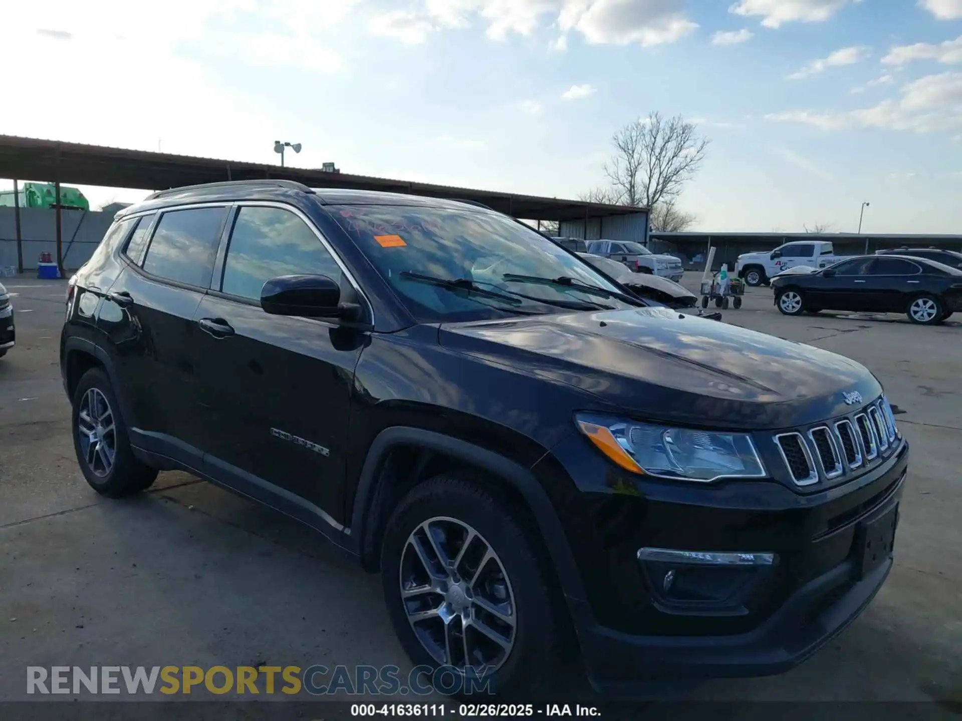 1 Photograph of a damaged car 3C4NJCBB7KT706519 JEEP COMPASS 2019