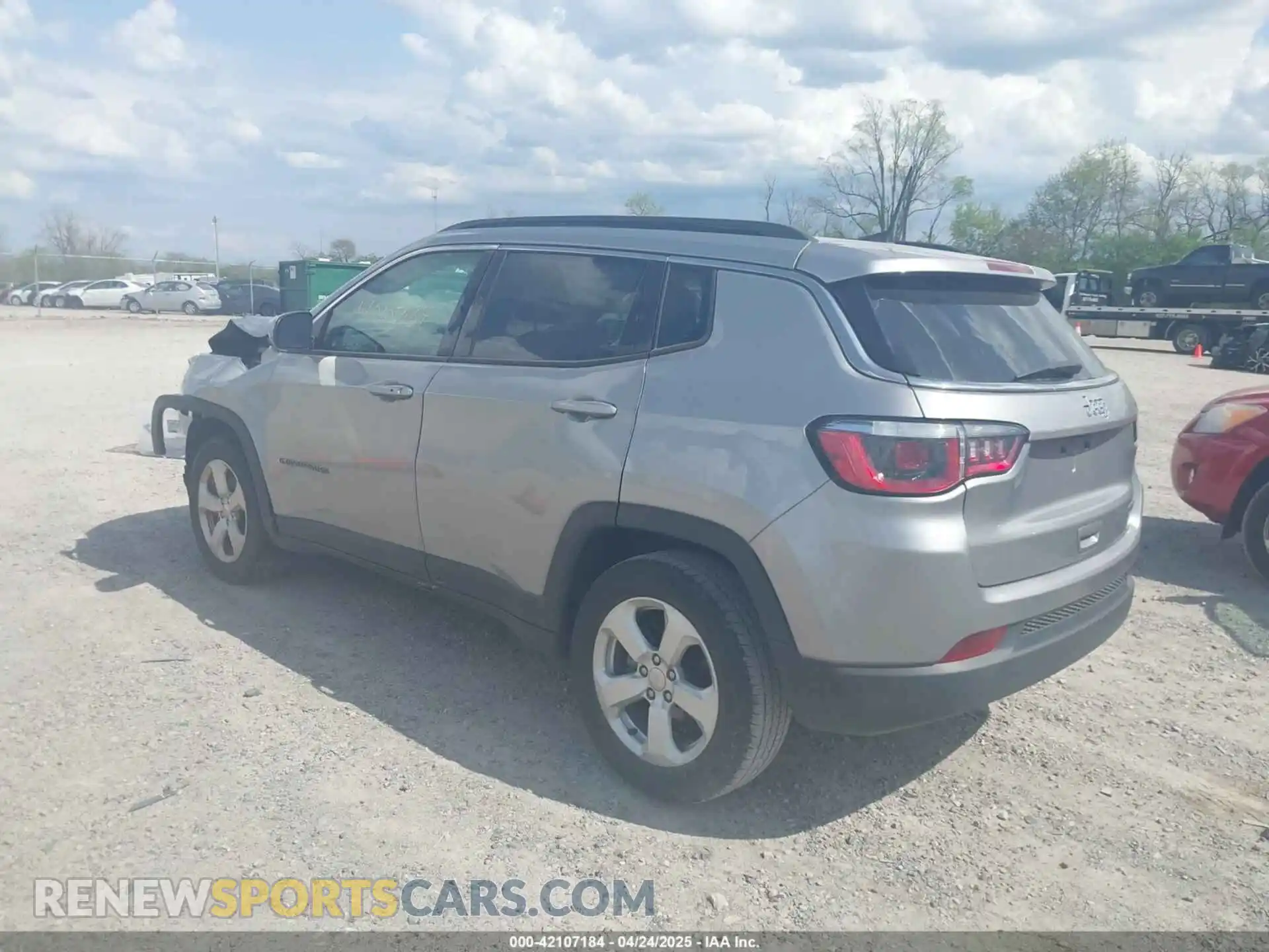 3 Photograph of a damaged car 3C4NJCBB7KT742453 JEEP COMPASS 2019