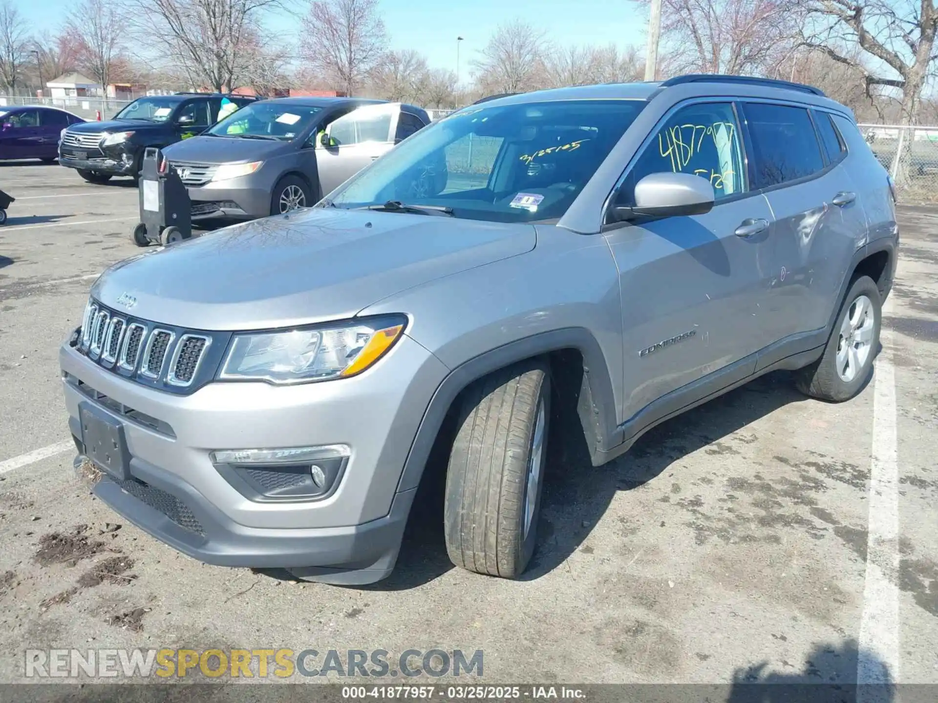 2 Photograph of a damaged car 3C4NJCBB9KT736881 JEEP COMPASS 2019