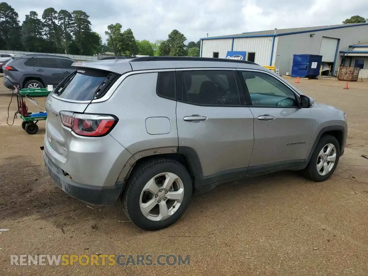 3 Photograph of a damaged car 3C4NJCBBXKT652245 JEEP COMPASS 2019