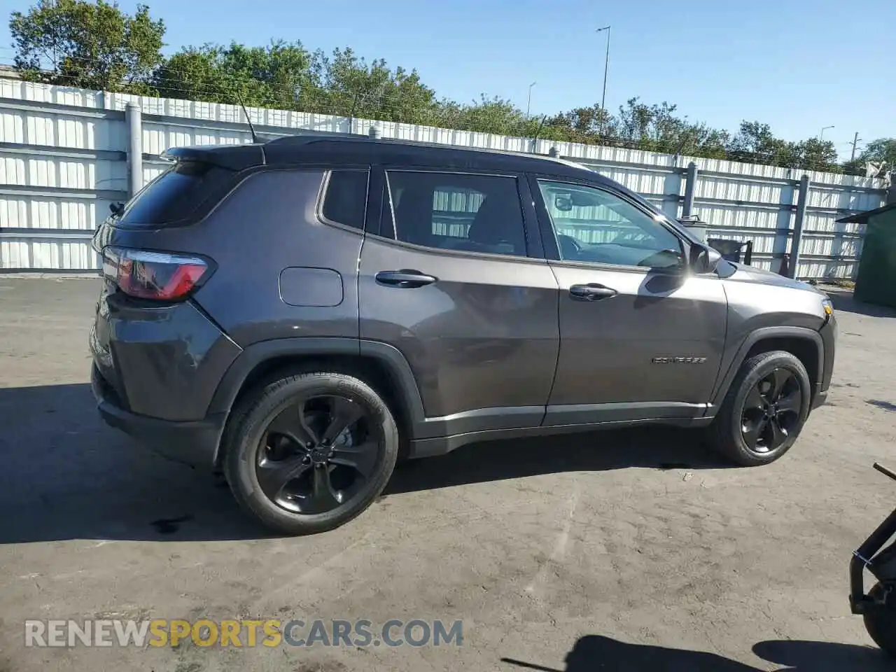 3 Photograph of a damaged car 3C4NJCBBXKT676691 JEEP COMPASS 2019