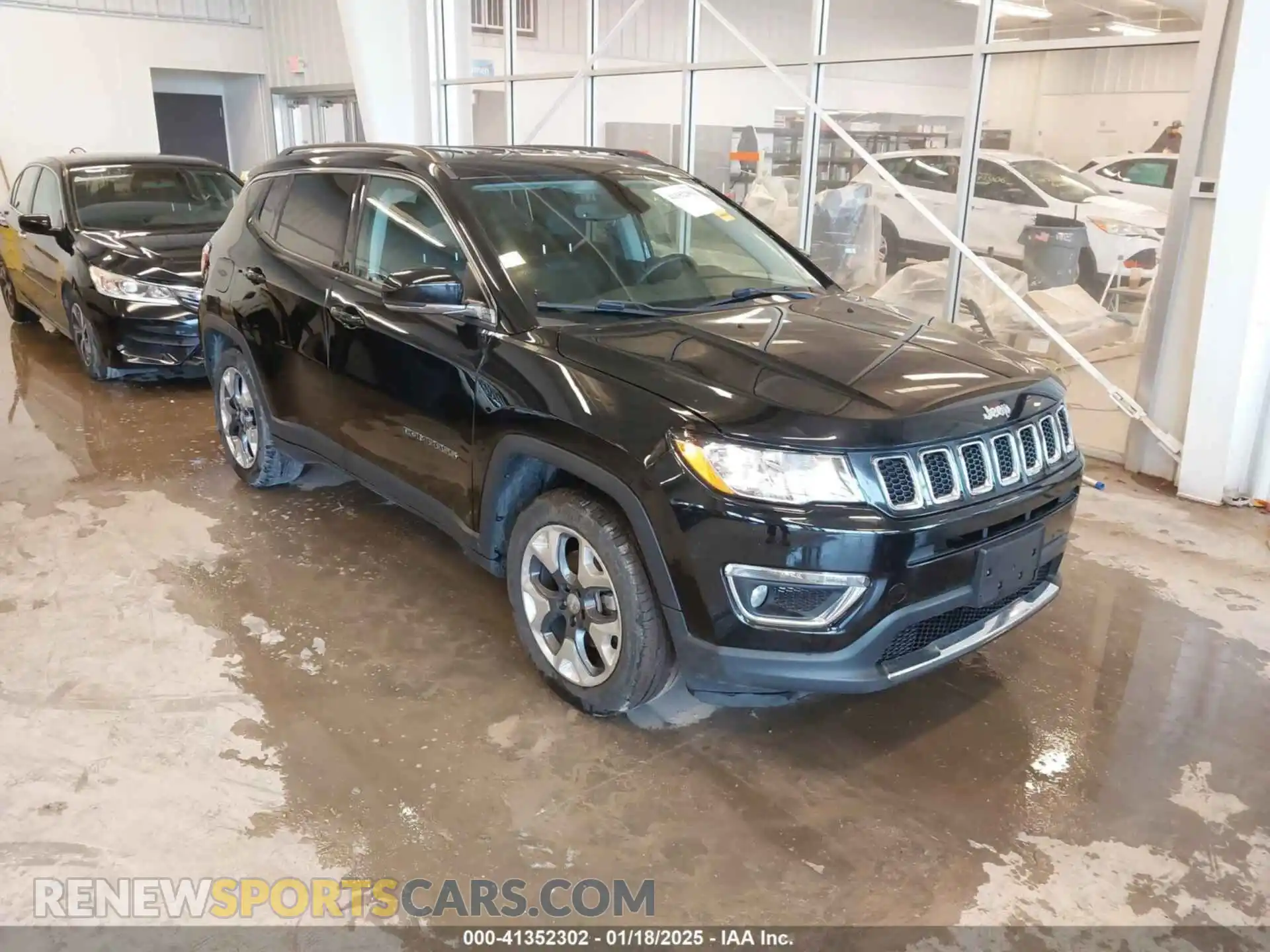 1 Photograph of a damaged car 3C4NJCCB0KT675709 JEEP COMPASS 2019