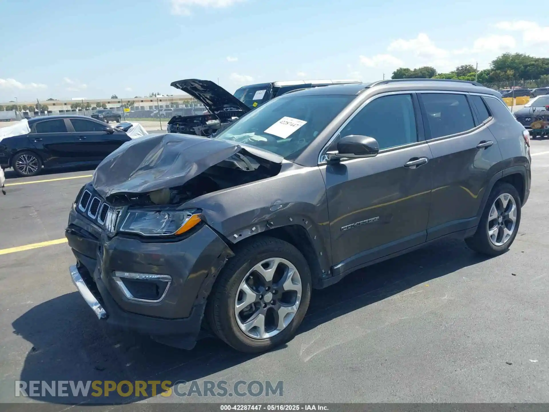2 Photograph of a damaged car 3C4NJCCB2KT660077 JEEP COMPASS 2019
