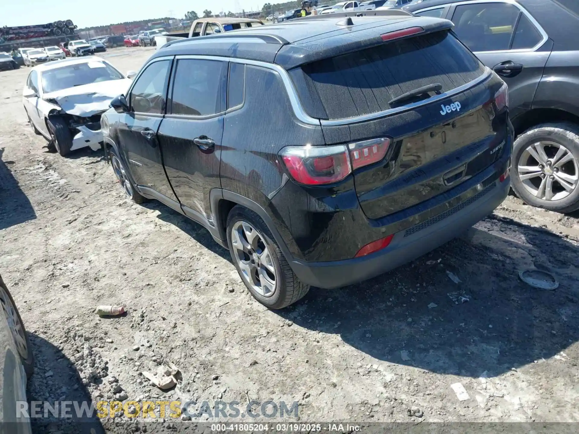 3 Photograph of a damaged car 3C4NJCCB5KT667265 JEEP COMPASS 2019