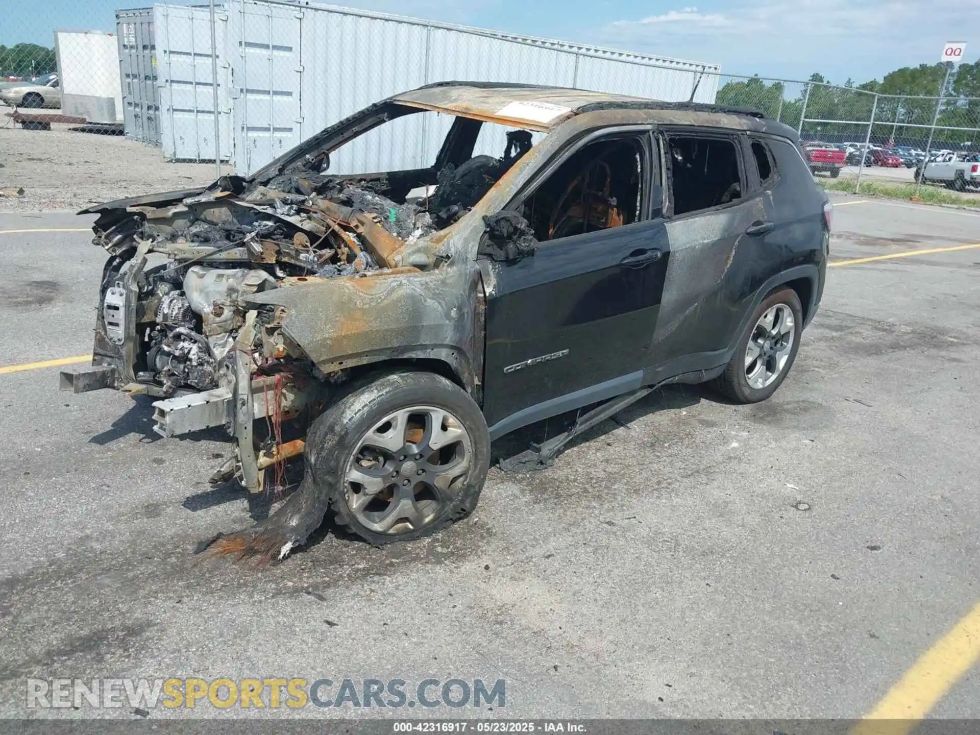2 Photograph of a damaged car 3C4NJCCB5KT667282 JEEP COMPASS 2019