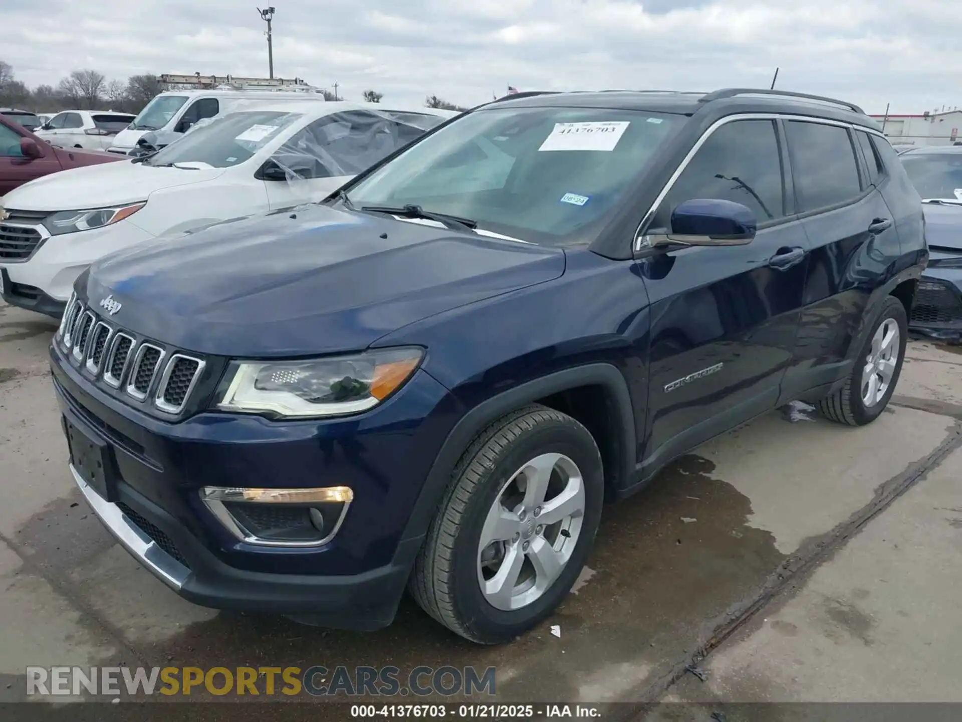 2 Photograph of a damaged car 3C4NJCCB7KT749417 JEEP COMPASS 2019