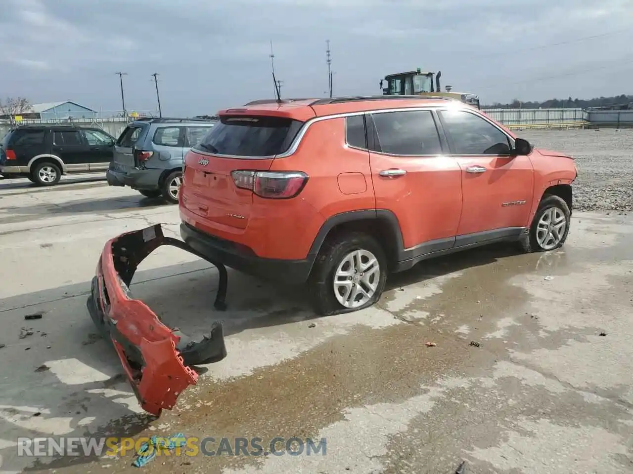 3 Photograph of a damaged car 3C4NJDAB0KT647692 JEEP COMPASS 2019