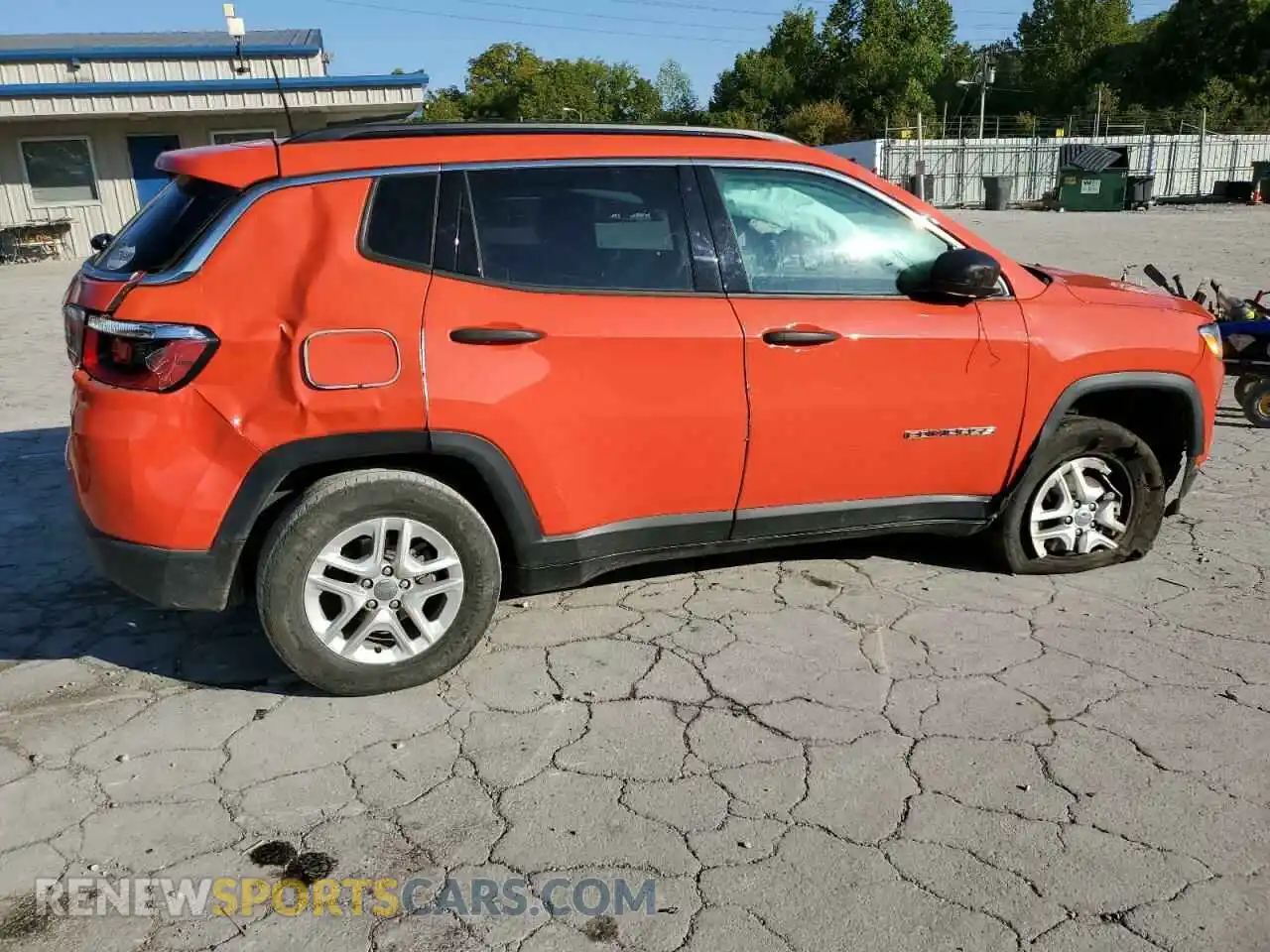 3 Photograph of a damaged car 3C4NJDAB6KT724484 JEEP COMPASS 2019