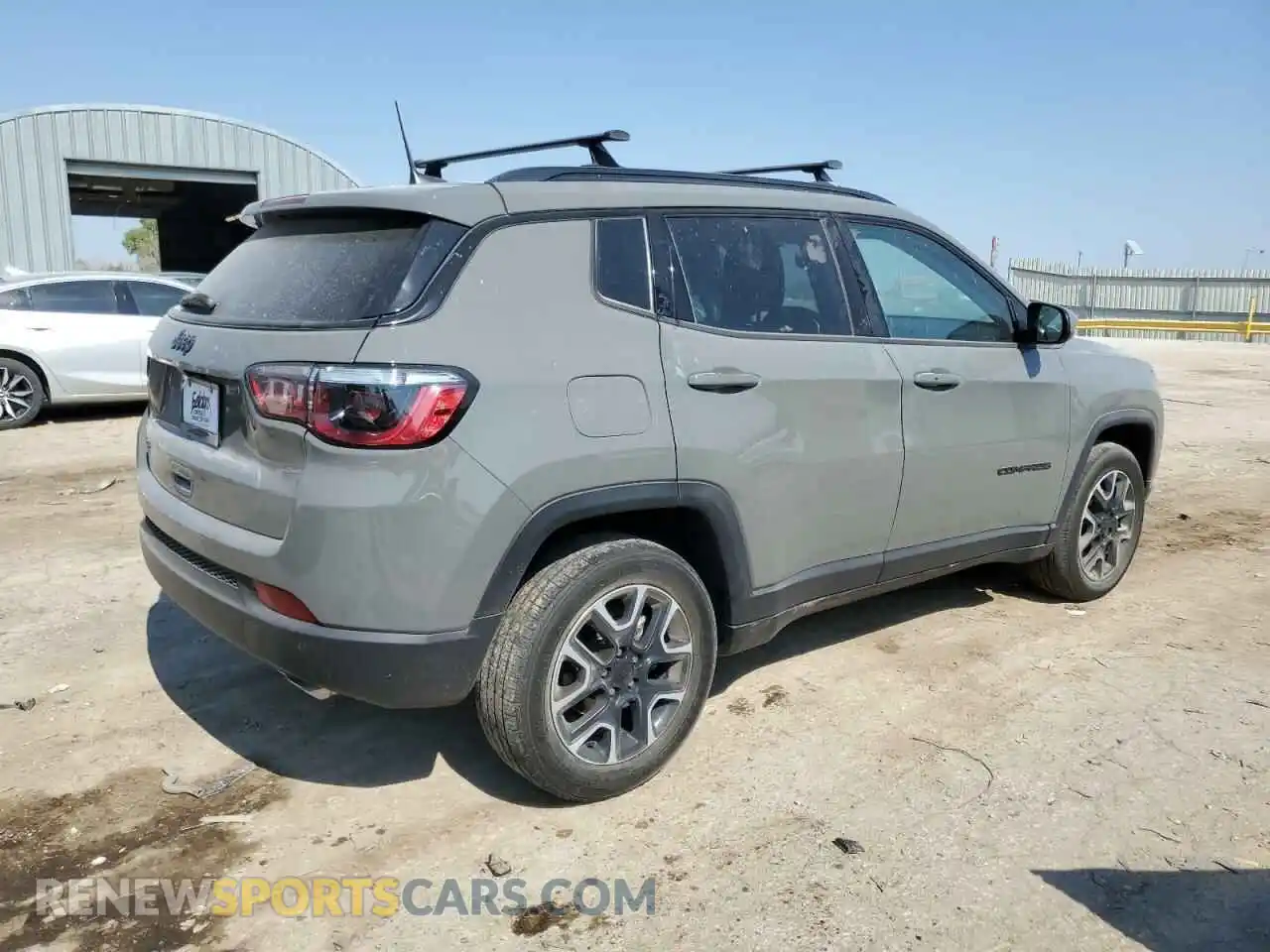 3 Photograph of a damaged car 3C4NJDAB7KT828725 JEEP COMPASS 2019