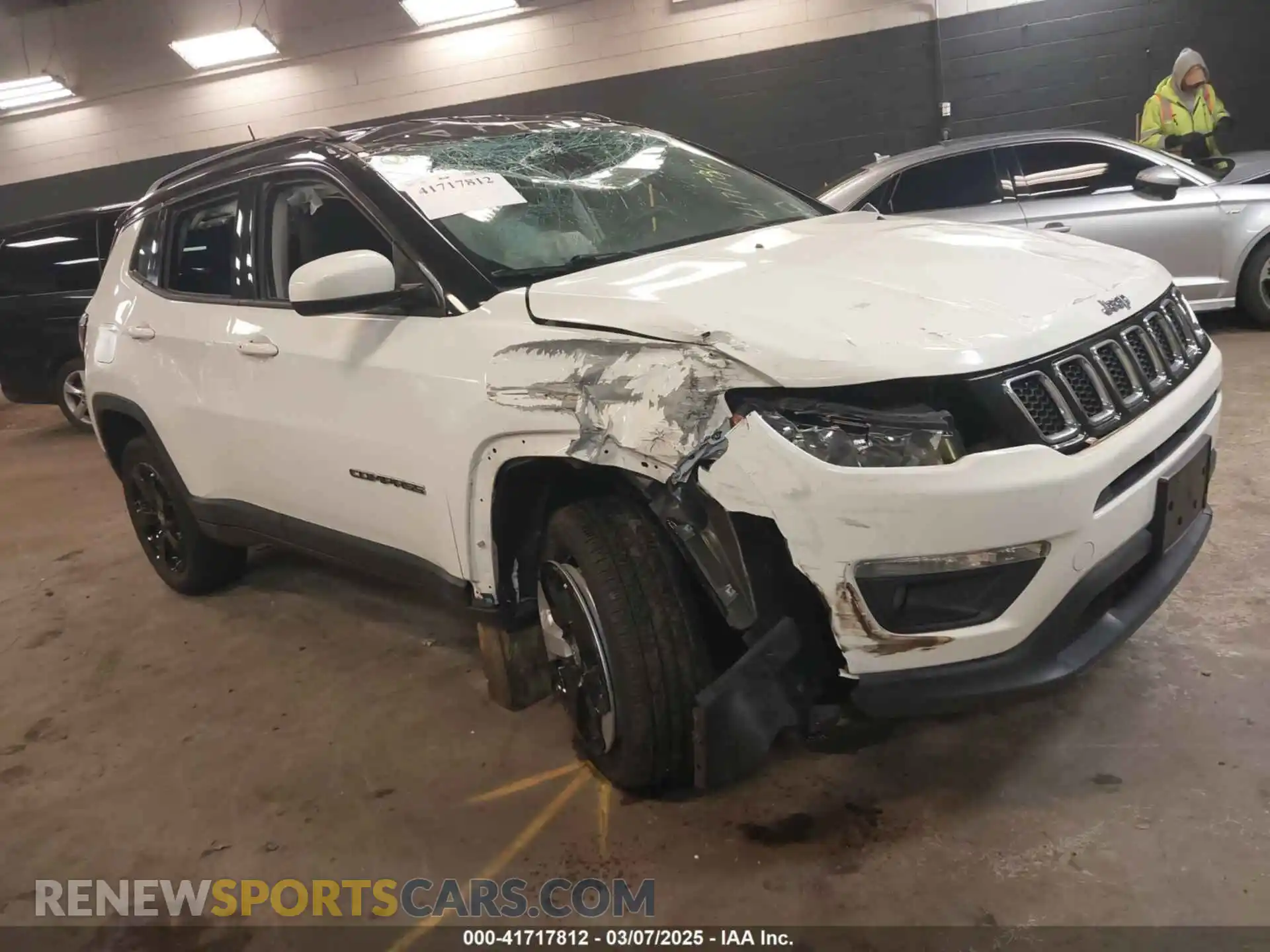 1 Photograph of a damaged car 3C4NJDBB0KT599593 JEEP COMPASS 2019