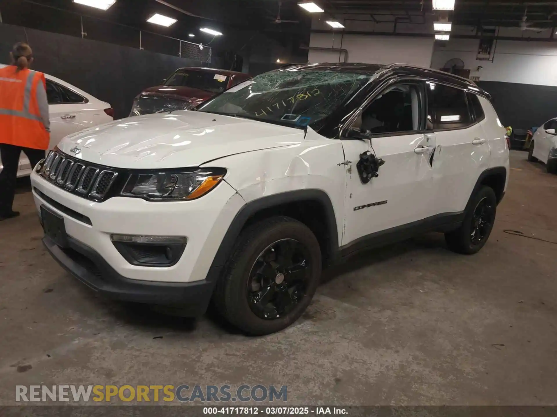 2 Photograph of a damaged car 3C4NJDBB0KT599593 JEEP COMPASS 2019