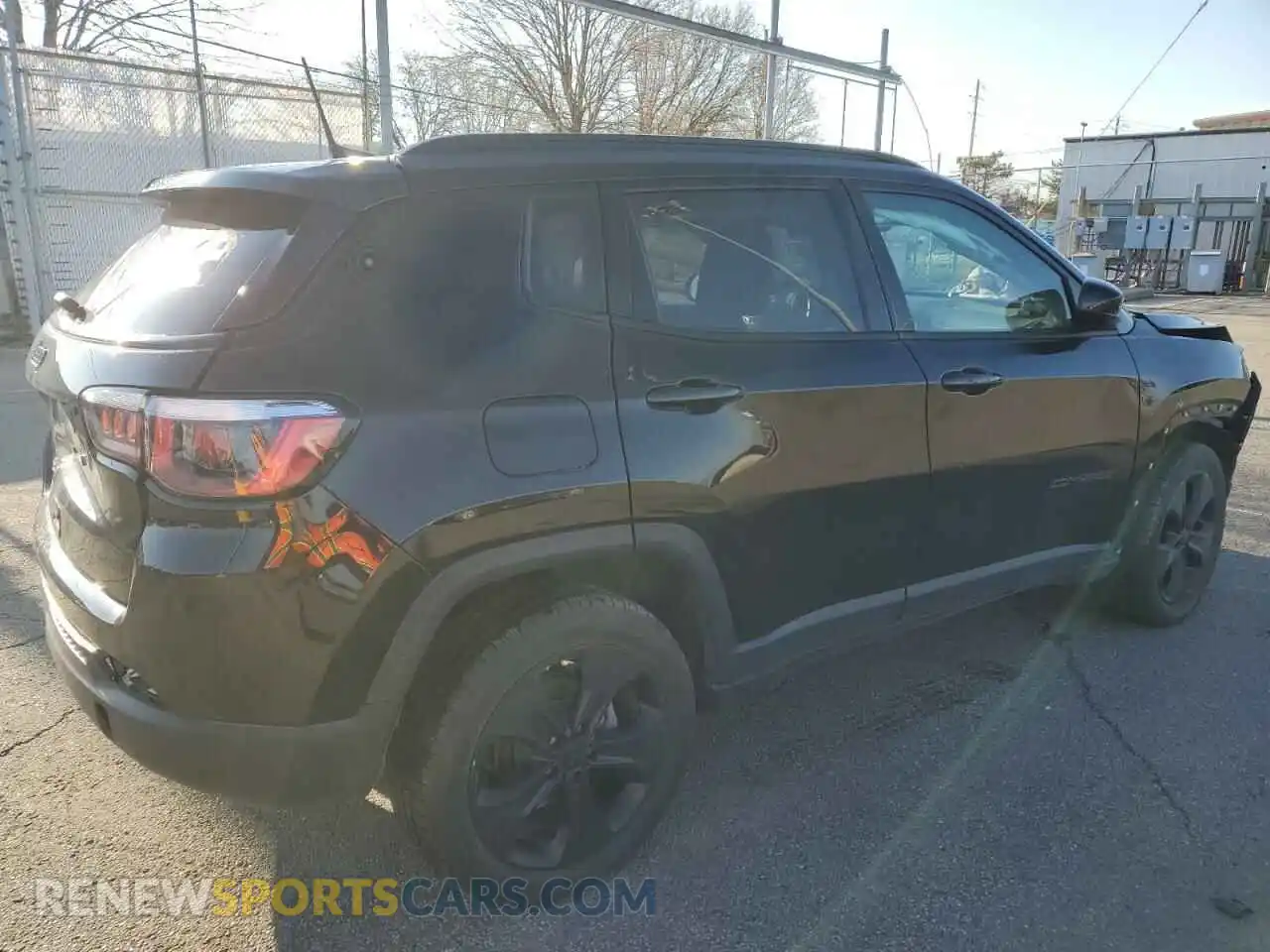 3 Photograph of a damaged car 3C4NJDBB0KT622810 JEEP COMPASS 2019