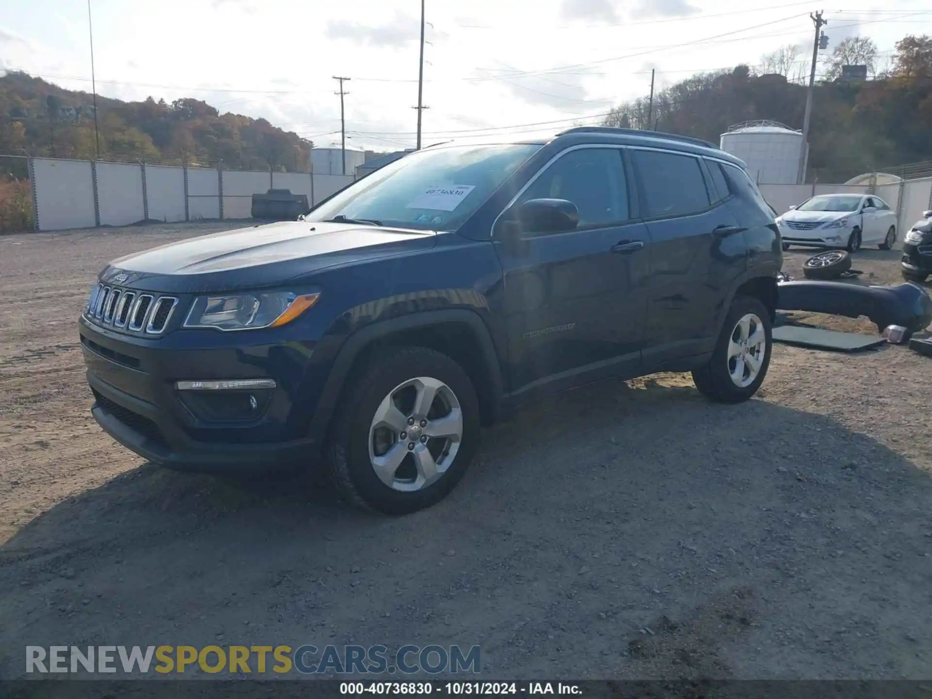 2 Photograph of a damaged car 3C4NJDBB0KT818133 JEEP COMPASS 2019