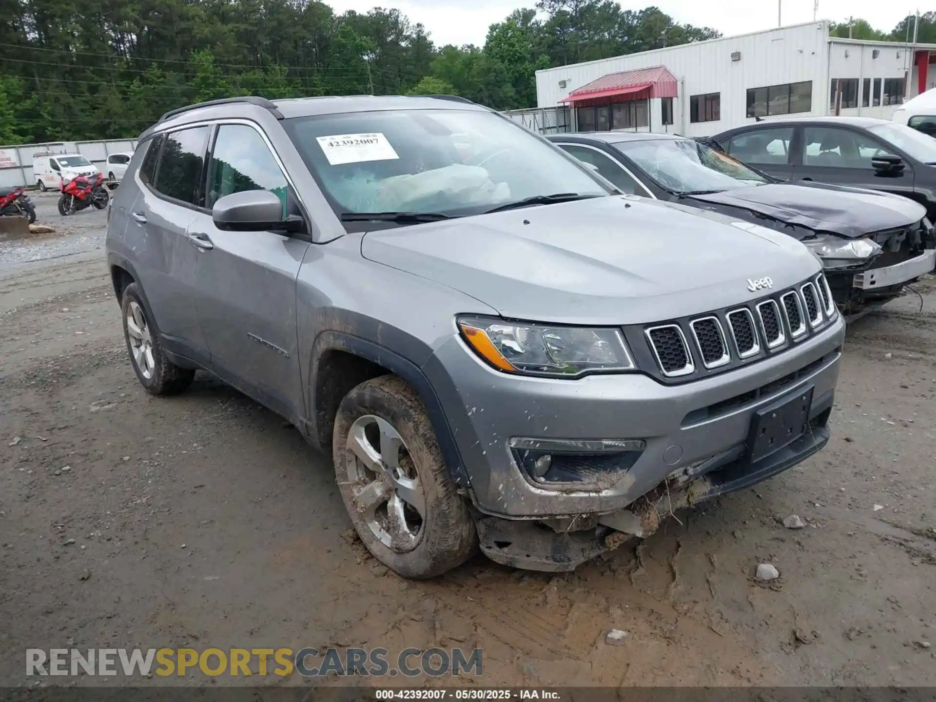 1 Photograph of a damaged car 3C4NJDBB0KT850712 JEEP COMPASS 2019