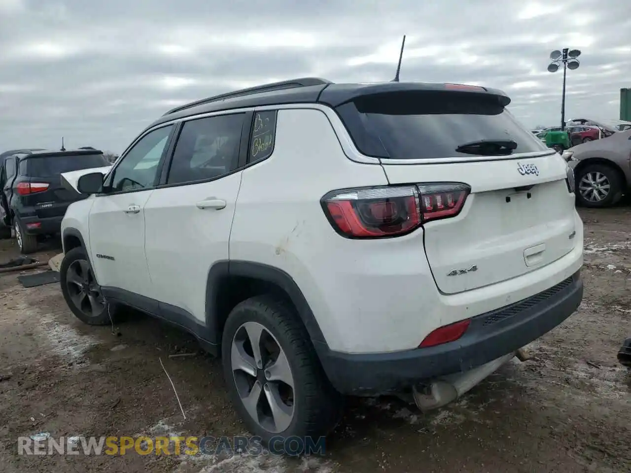 2 Photograph of a damaged car 3C4NJDBB2KT600968 JEEP COMPASS 2019