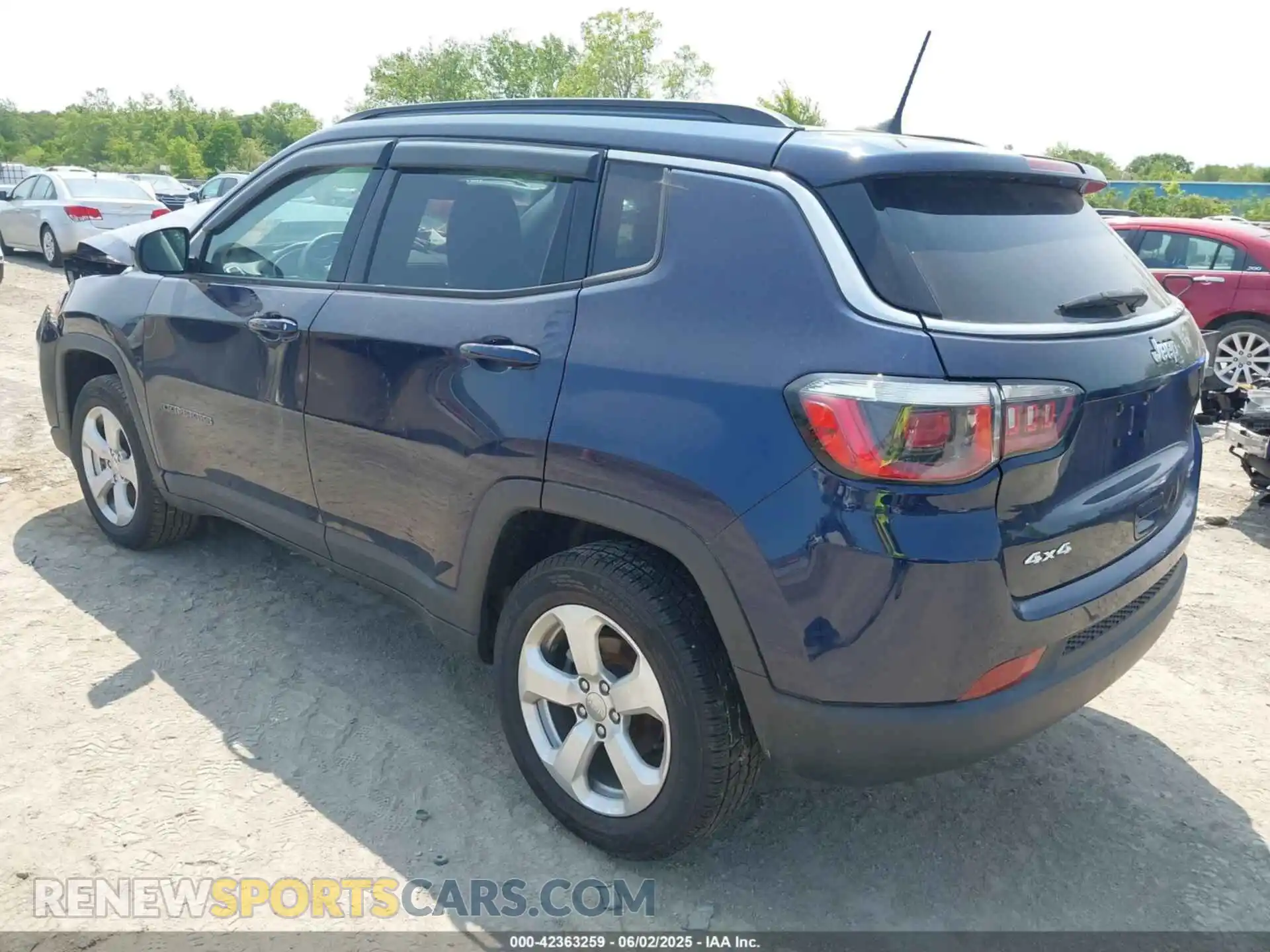 3 Photograph of a damaged car 3C4NJDBB2KT650866 JEEP COMPASS 2019