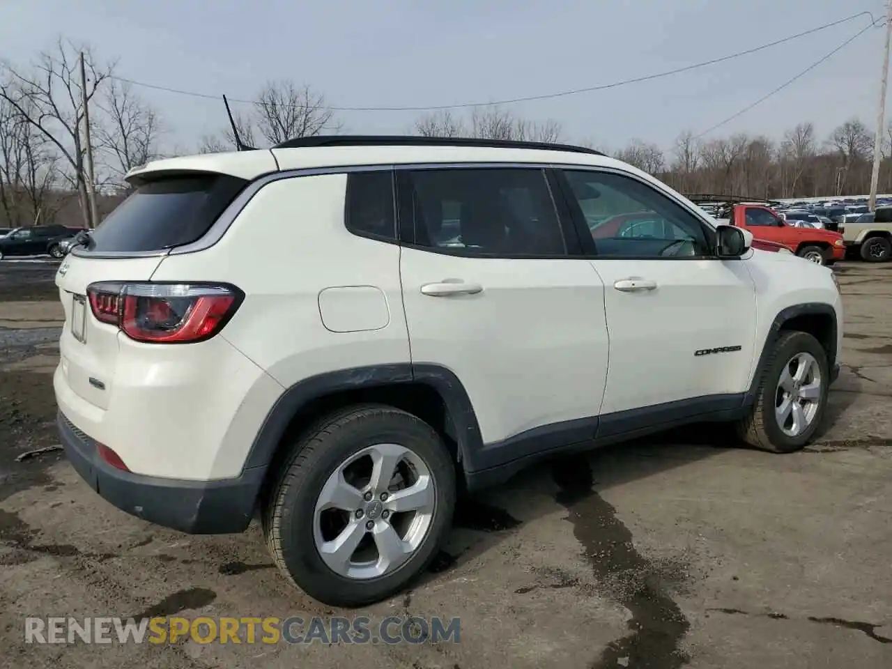3 Photograph of a damaged car 3C4NJDBB2KT678506 JEEP COMPASS 2019