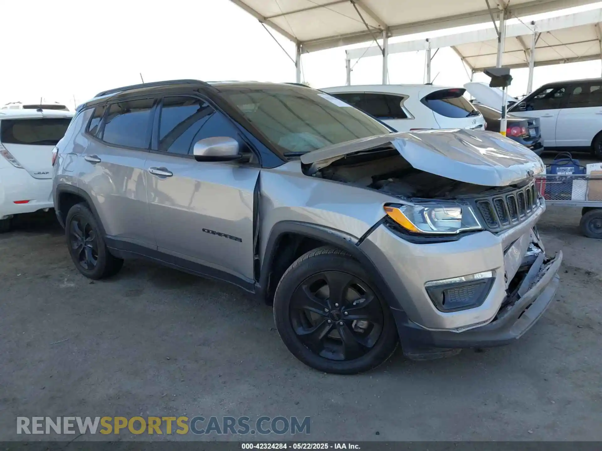 1 Photograph of a damaged car 3C4NJDBB4KT754484 JEEP COMPASS 2019