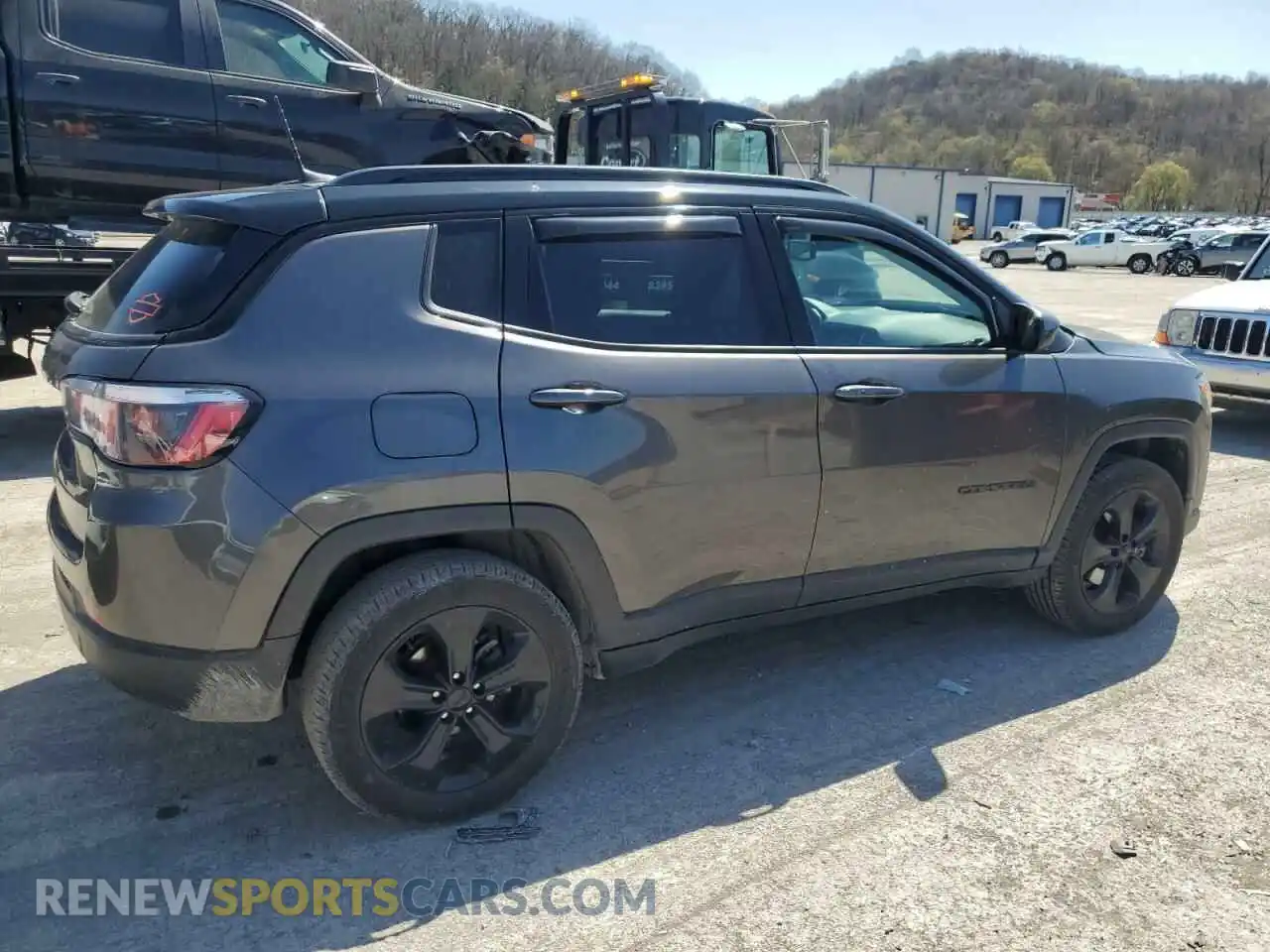 3 Photograph of a damaged car 3C4NJDBB7KT652855 JEEP COMPASS 2019