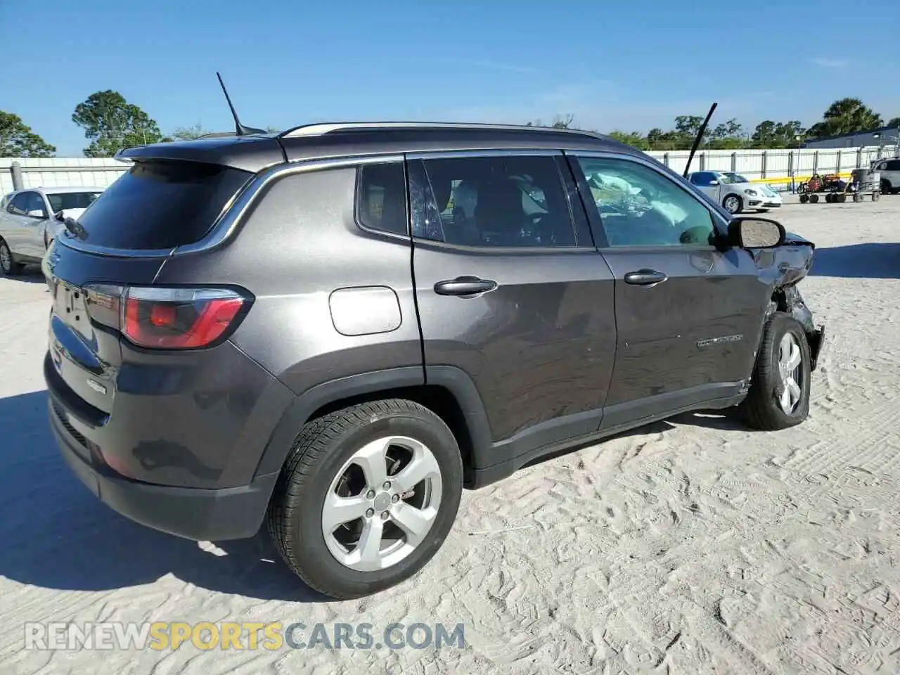 3 Photograph of a damaged car 3C4NJDBB9KT665820 JEEP COMPASS 2019