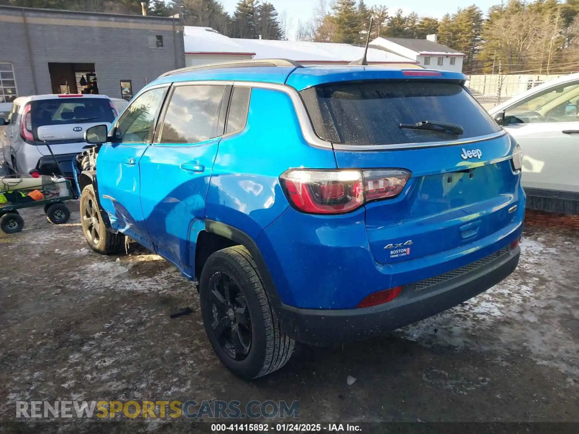 3 Photograph of a damaged car 3C4NJDBBXKT596958 JEEP COMPASS 2019