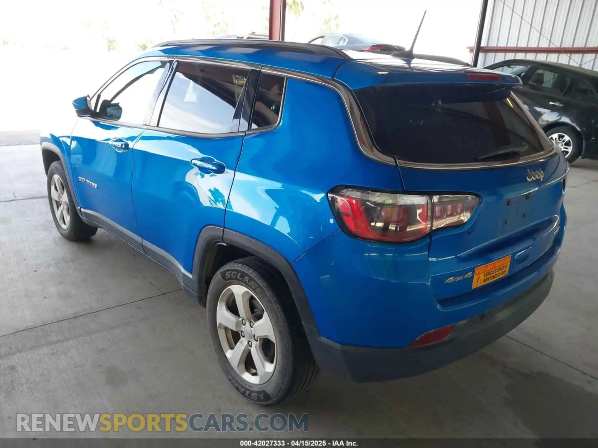 3 Photograph of a damaged car 3C4NJDBBXKT745210 JEEP COMPASS 2019