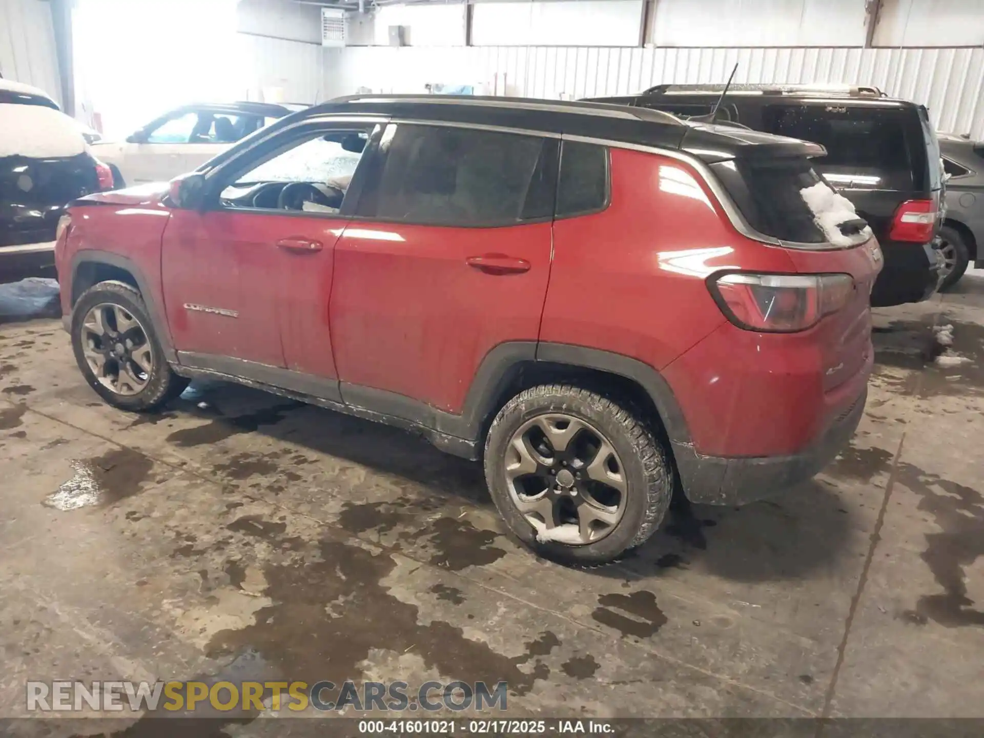 3 Photograph of a damaged car 3C4NJDCB1KT673764 JEEP COMPASS 2019