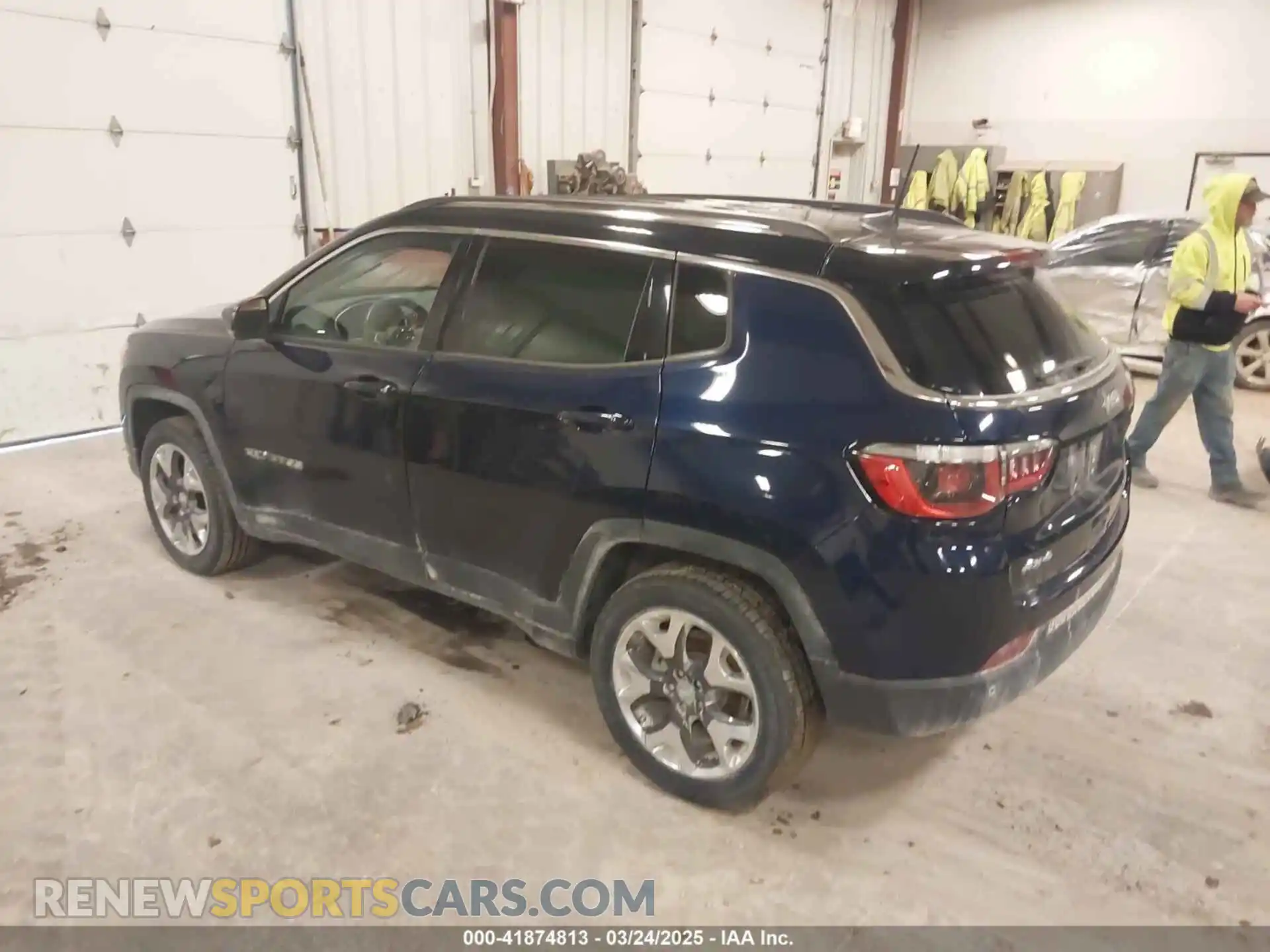 3 Photograph of a damaged car 3C4NJDCB3KT616773 JEEP COMPASS 2019