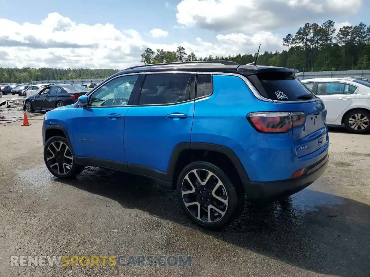 2 Photograph of a damaged car 3C4NJDCB3KT730837 JEEP COMPASS 2019