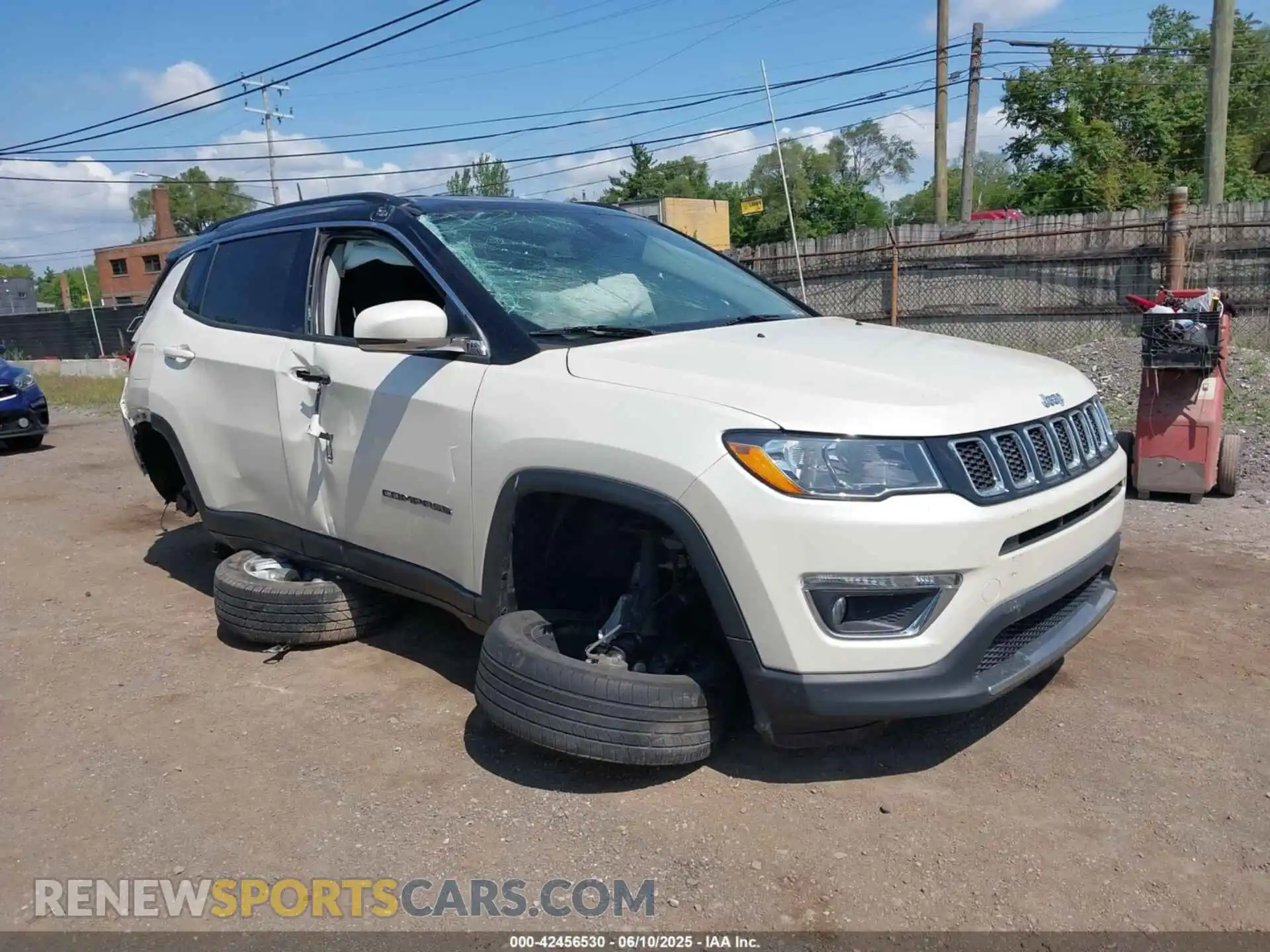 1 Photograph of a damaged car 3C4NJDCB4KT818425 JEEP COMPASS 2019