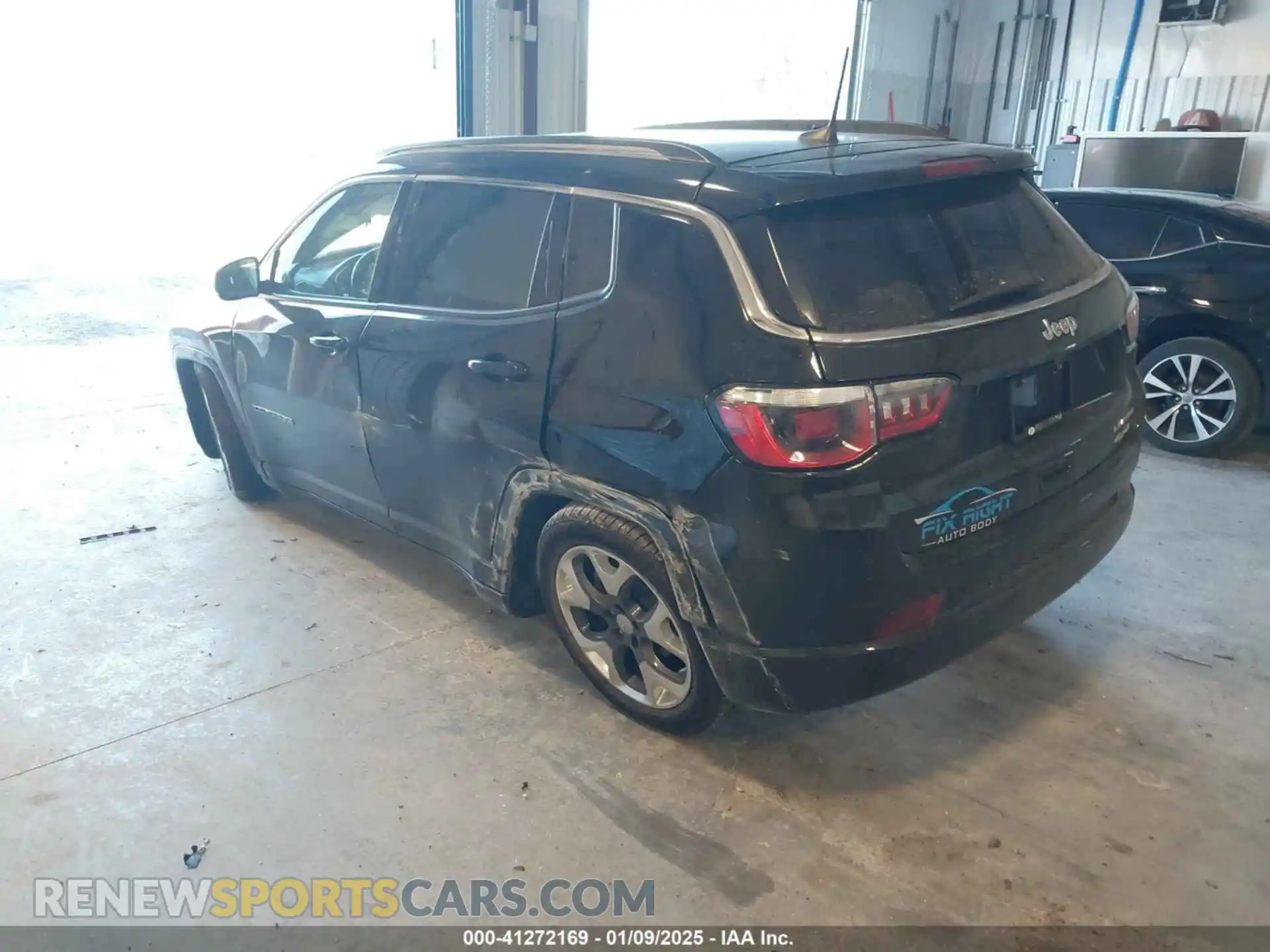 3 Photograph of a damaged car 3C4NJDCB4KT826881 JEEP COMPASS 2019