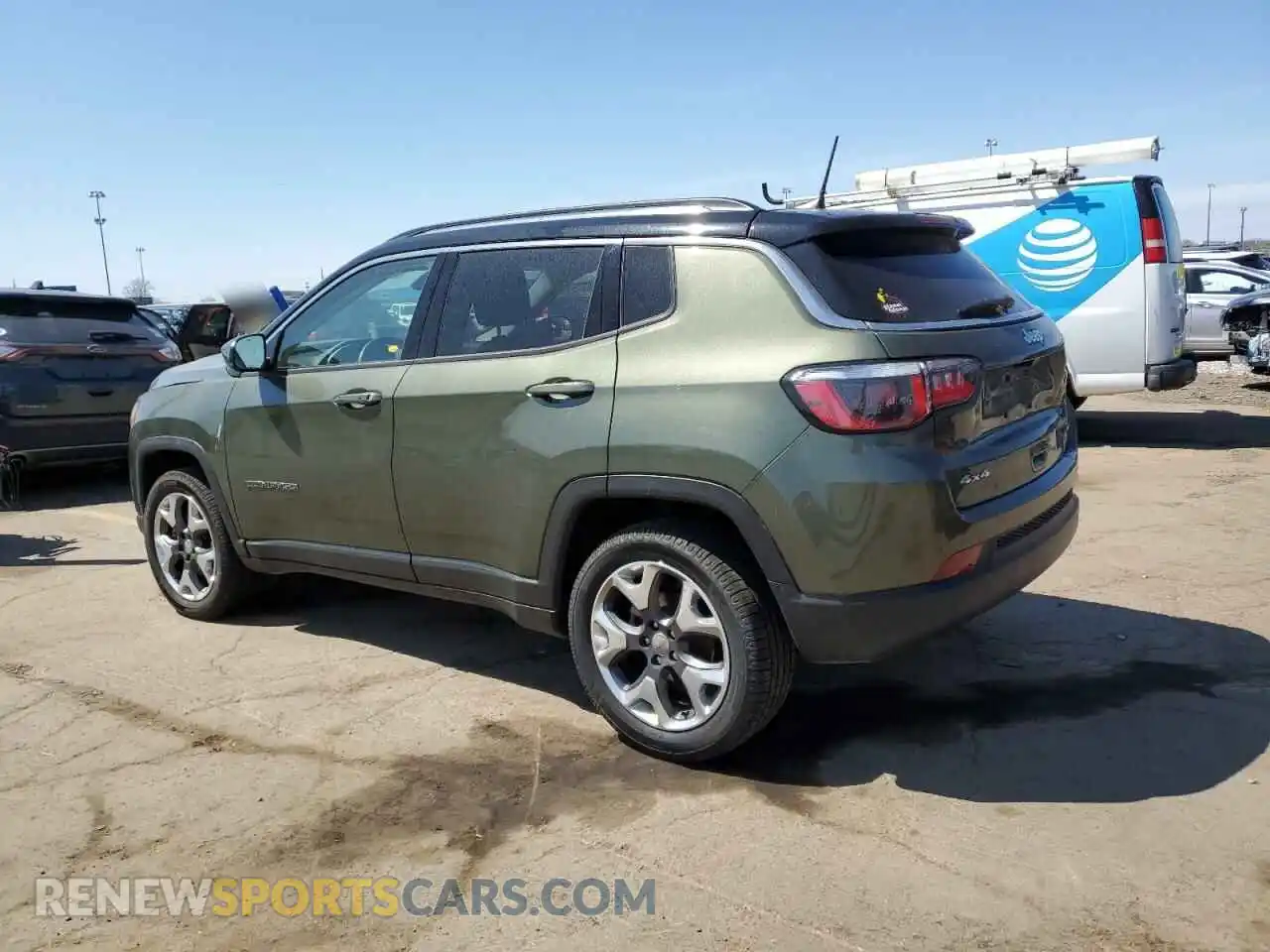 2 Photograph of a damaged car 3C4NJDCB6KT780972 JEEP COMPASS 2019