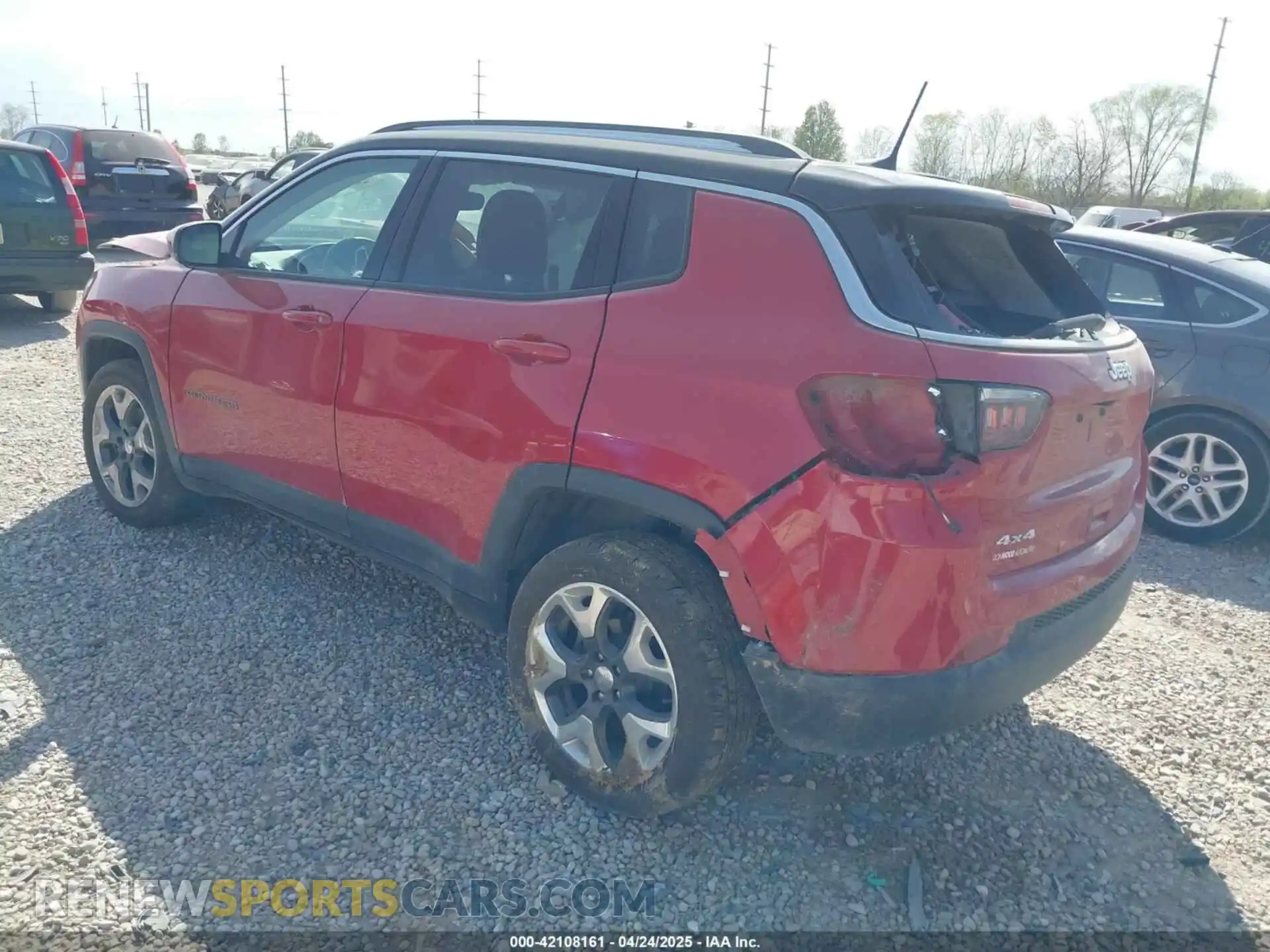 3 Photograph of a damaged car 3C4NJDCB7KT596110 JEEP COMPASS 2019