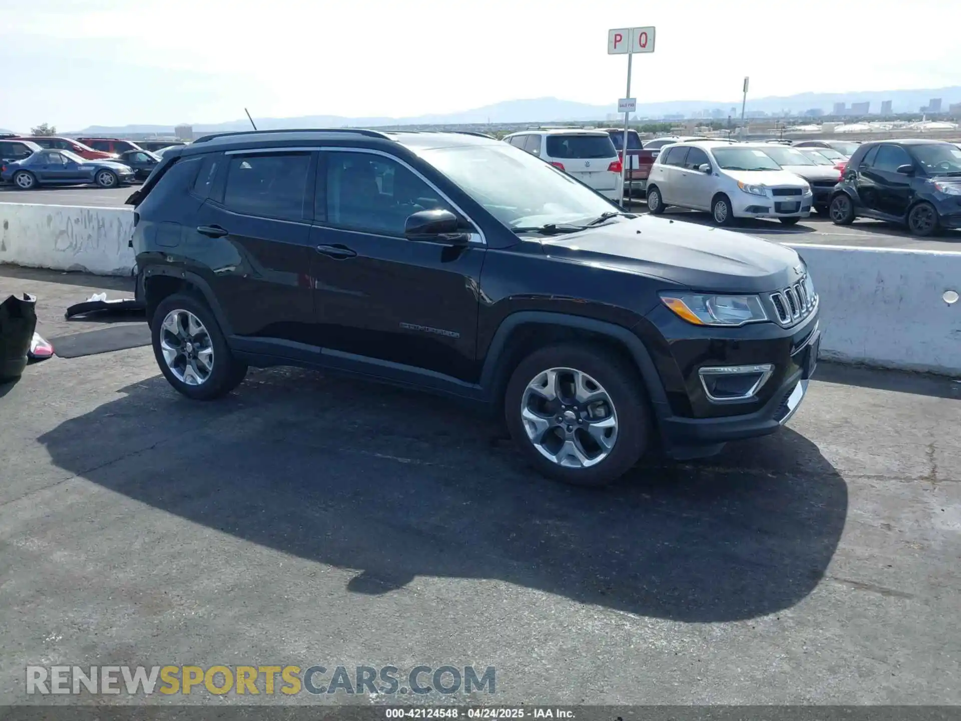 1 Photograph of a damaged car 3C4NJDCB7KT596544 JEEP COMPASS 2019