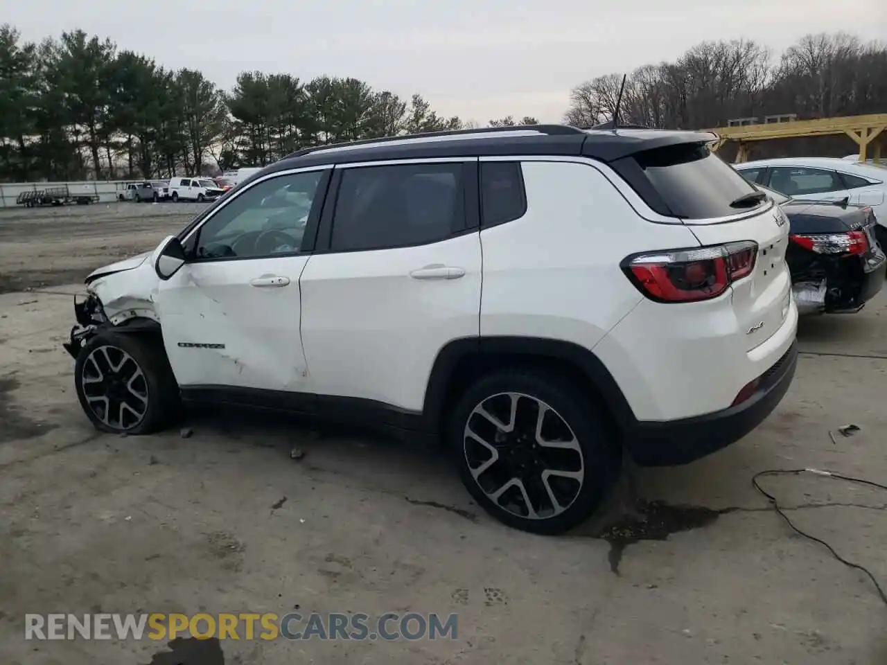 2 Photograph of a damaged car 3C4NJDCB8KT654256 JEEP COMPASS 2019