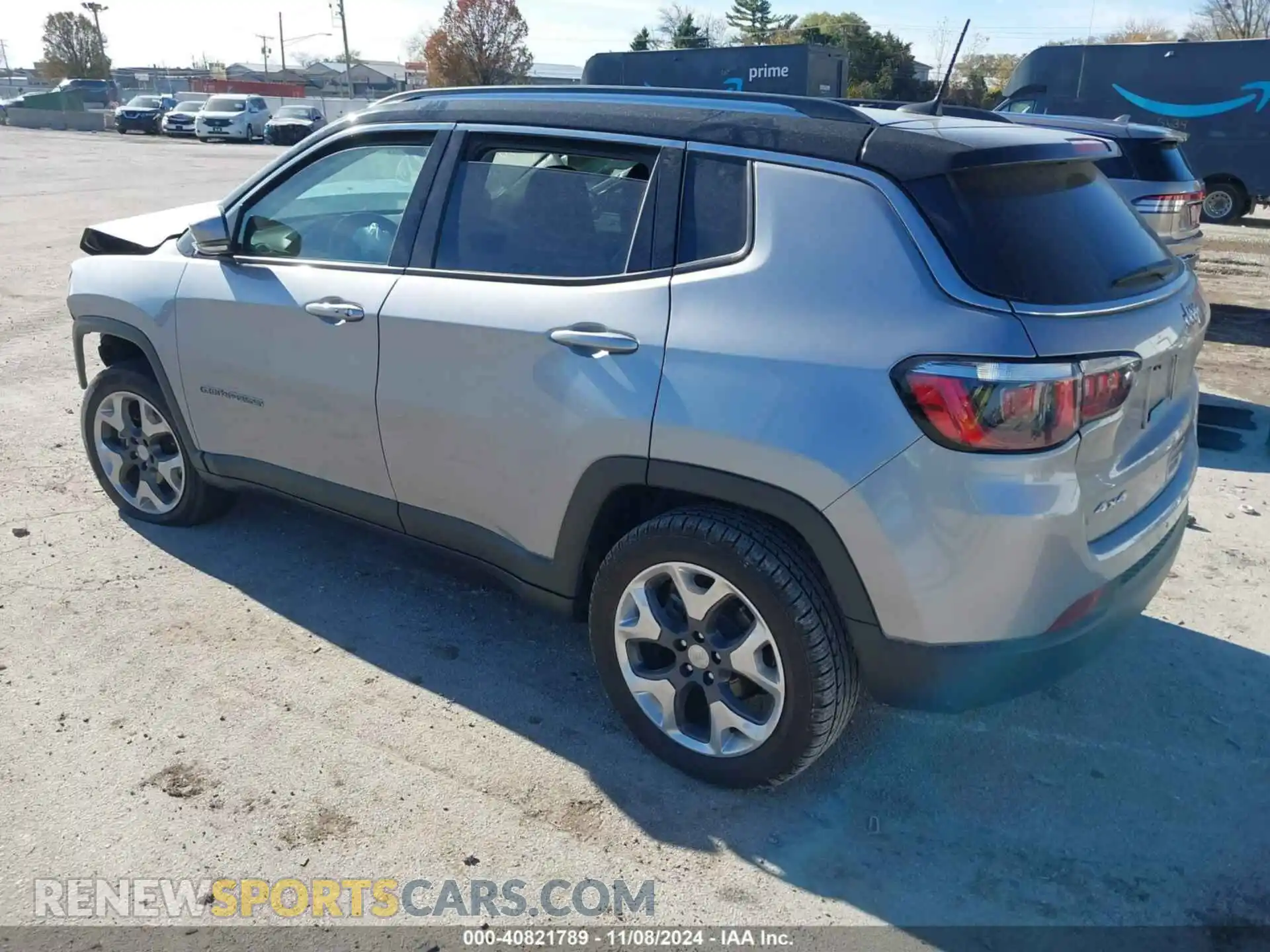 3 Photograph of a damaged car 3C4NJDCB8KT669405 JEEP COMPASS 2019